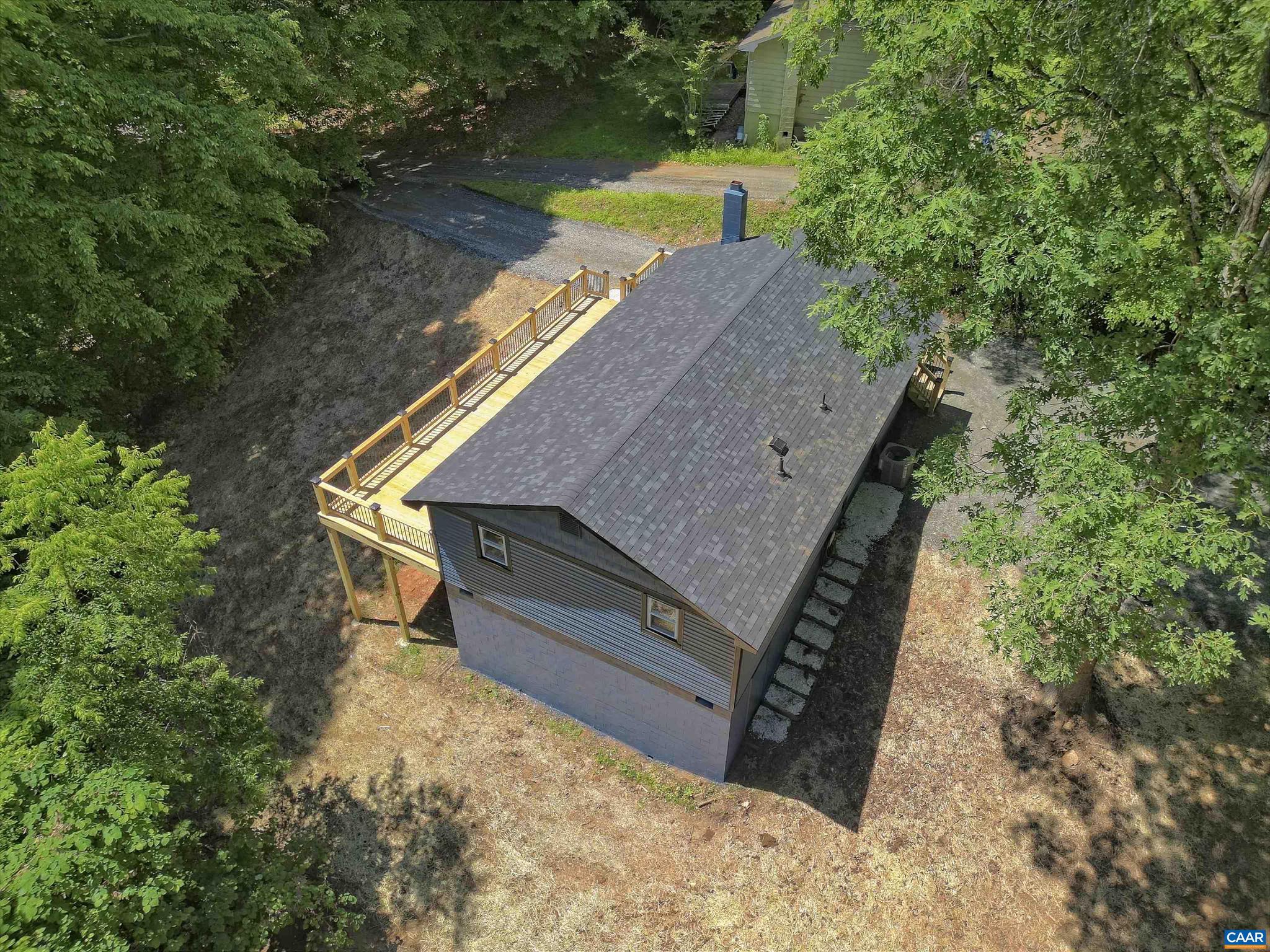 TRAILSIDE - Residential