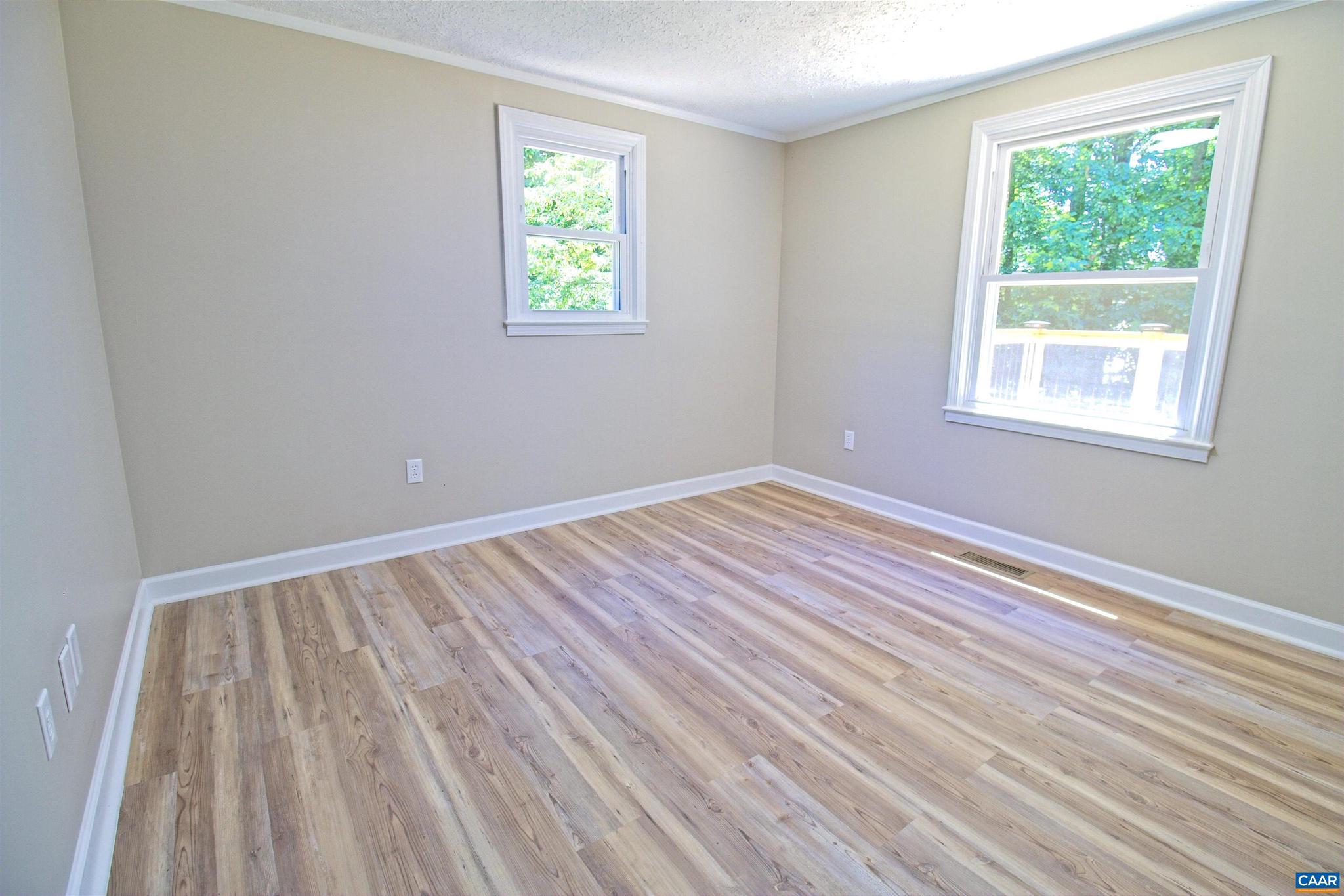 TRAILSIDE - Residential