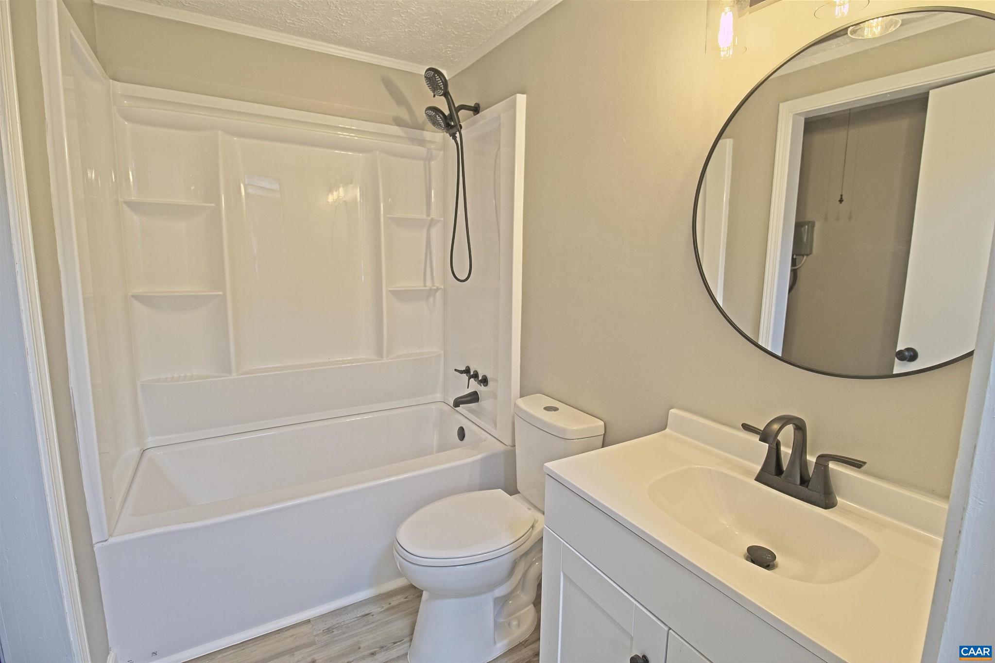 TRAILSIDE - Residential