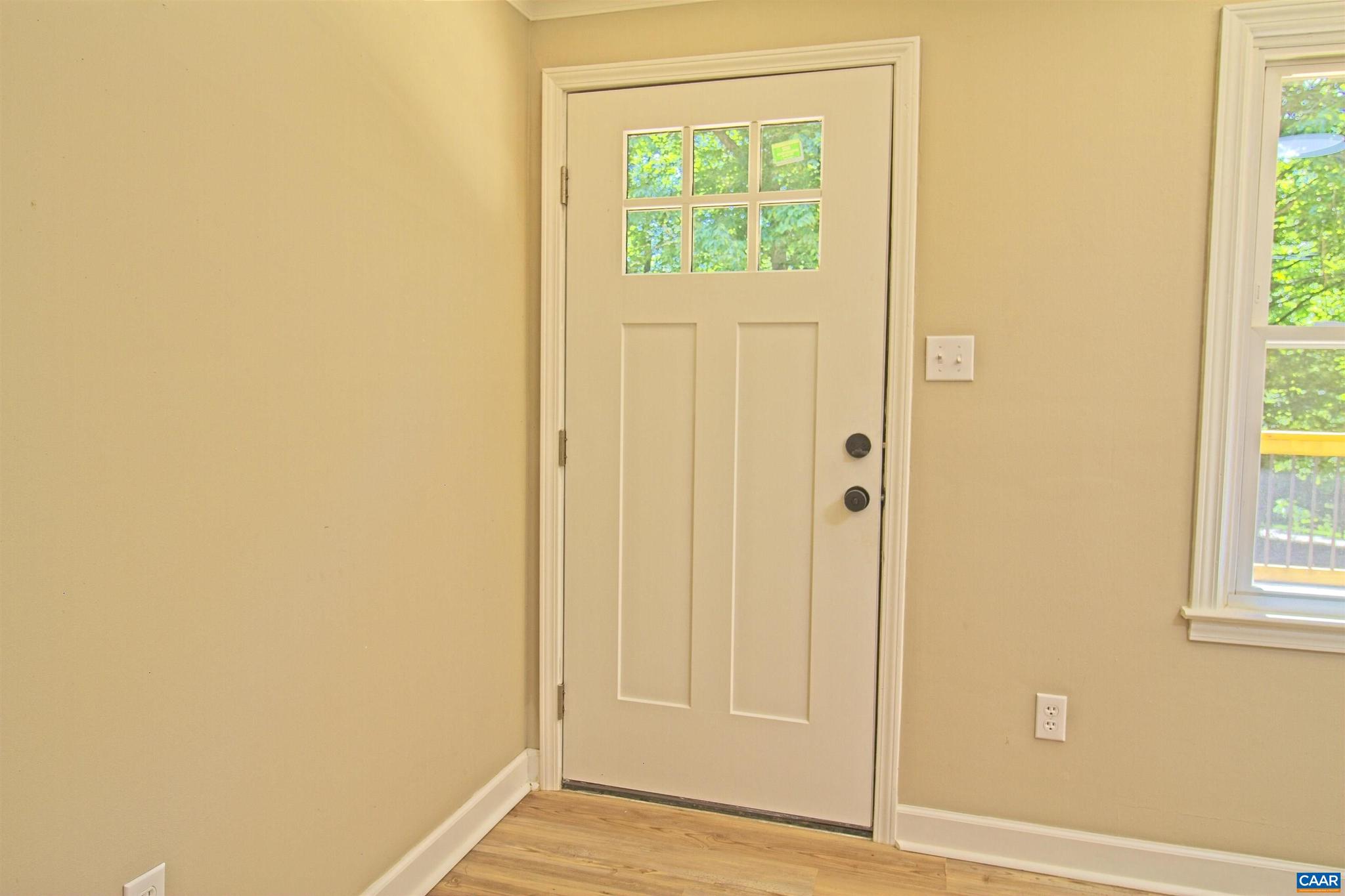 TRAILSIDE - Residential