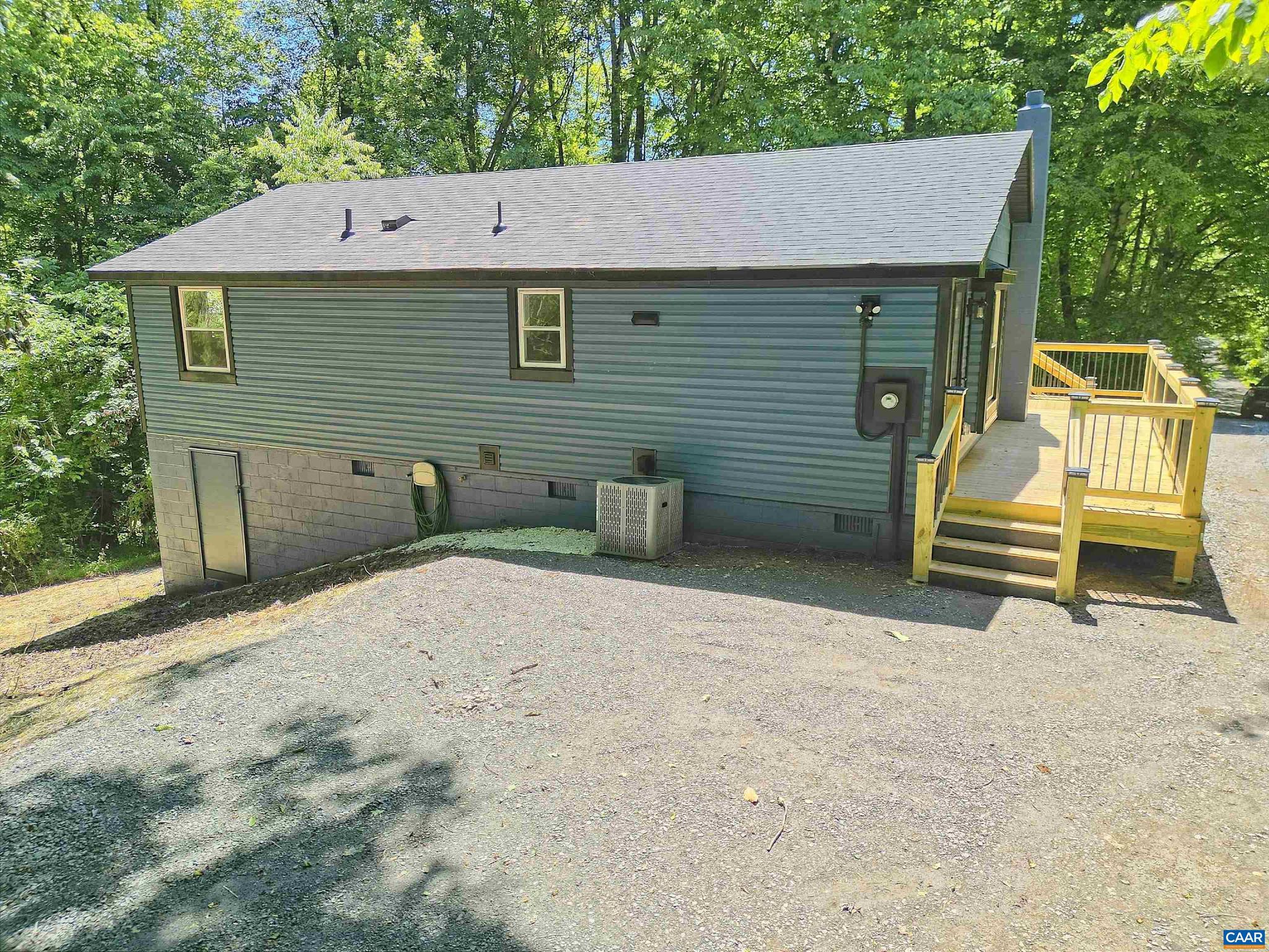 TRAILSIDE - Residential