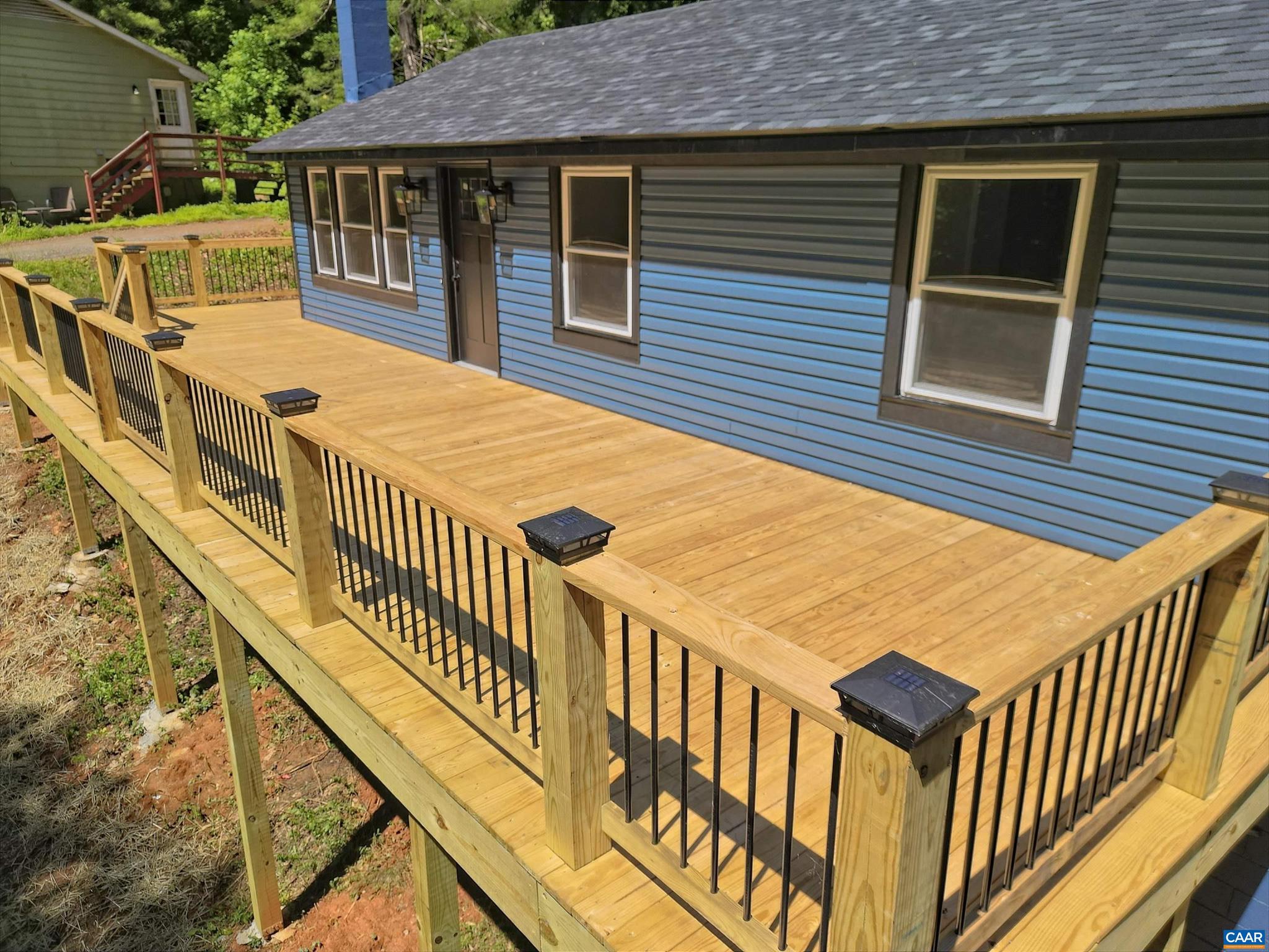 TRAILSIDE - Residential