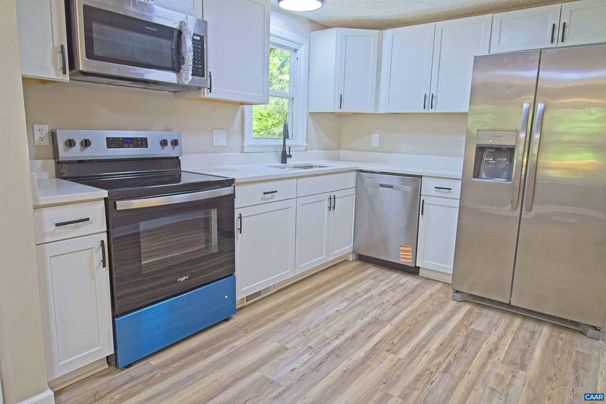 TRAILSIDE - Residential