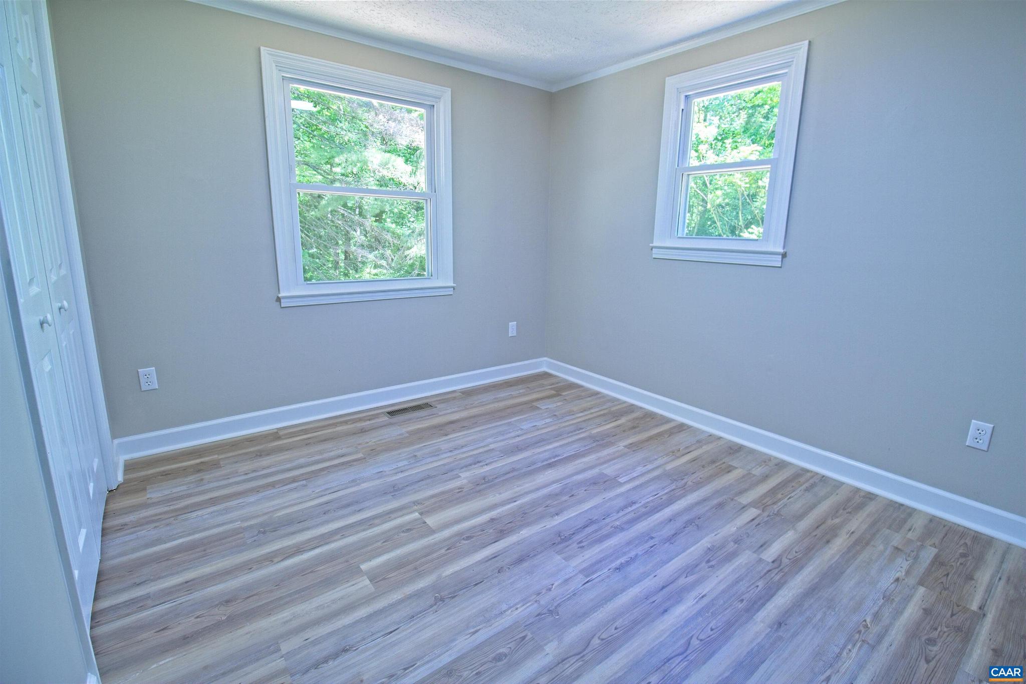 TRAILSIDE - Residential