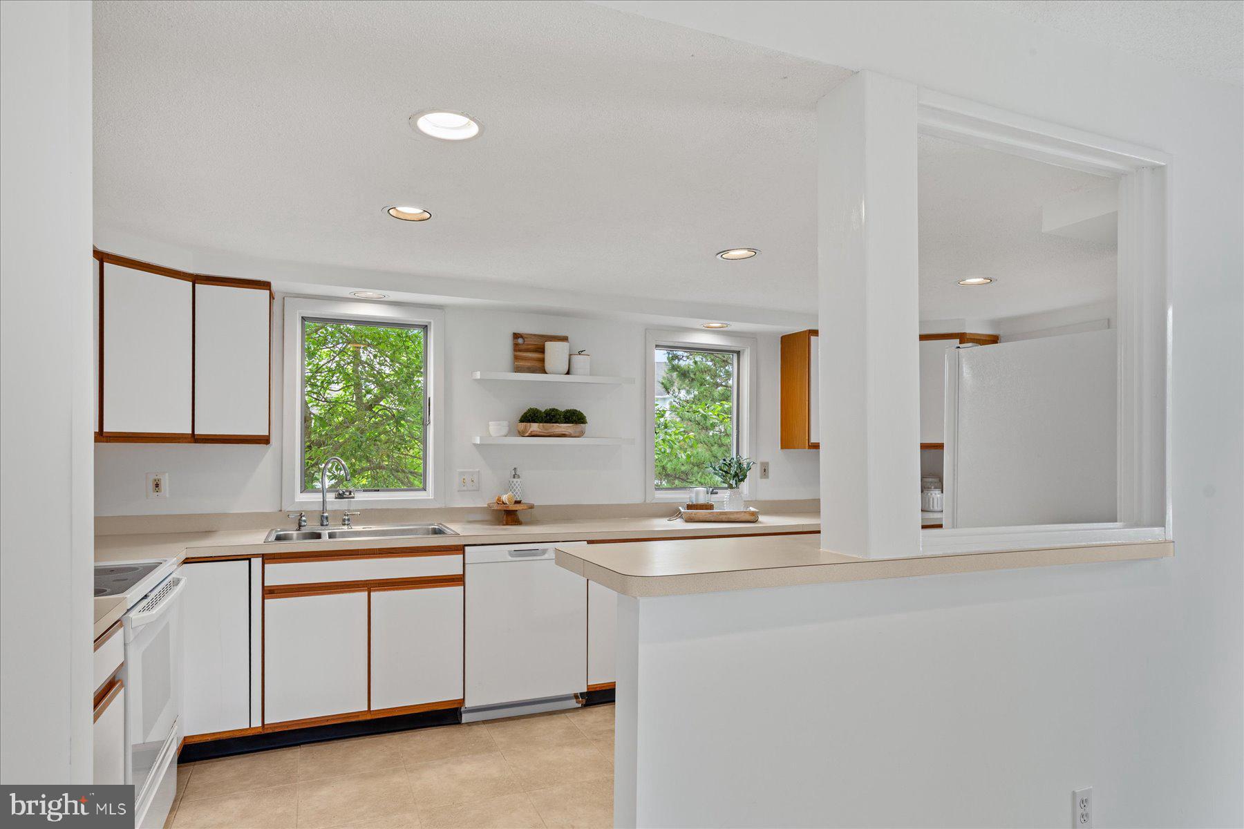 BAYBERRY DUNES - Residential