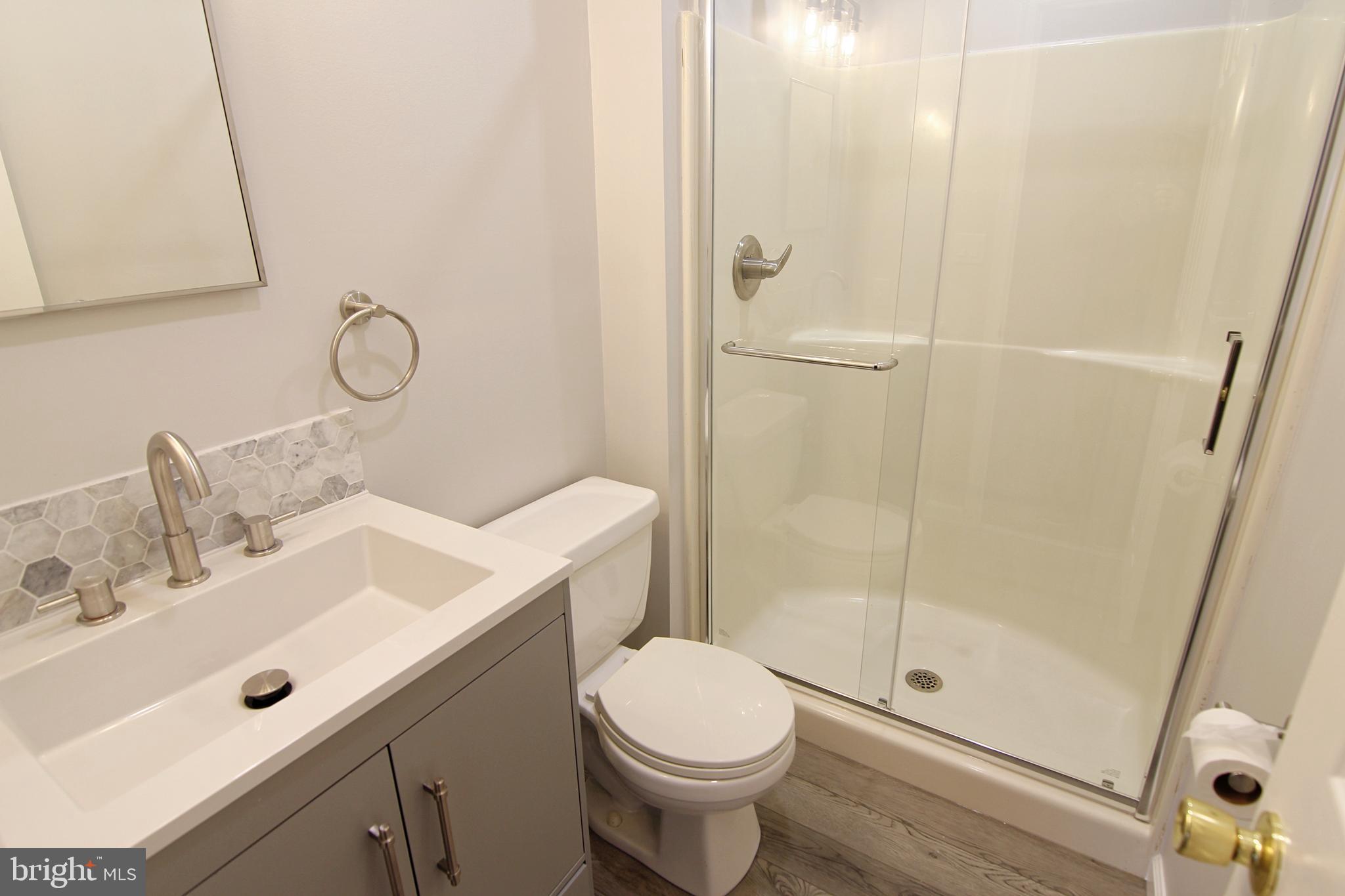 ABBEY LANE - Residential Lease