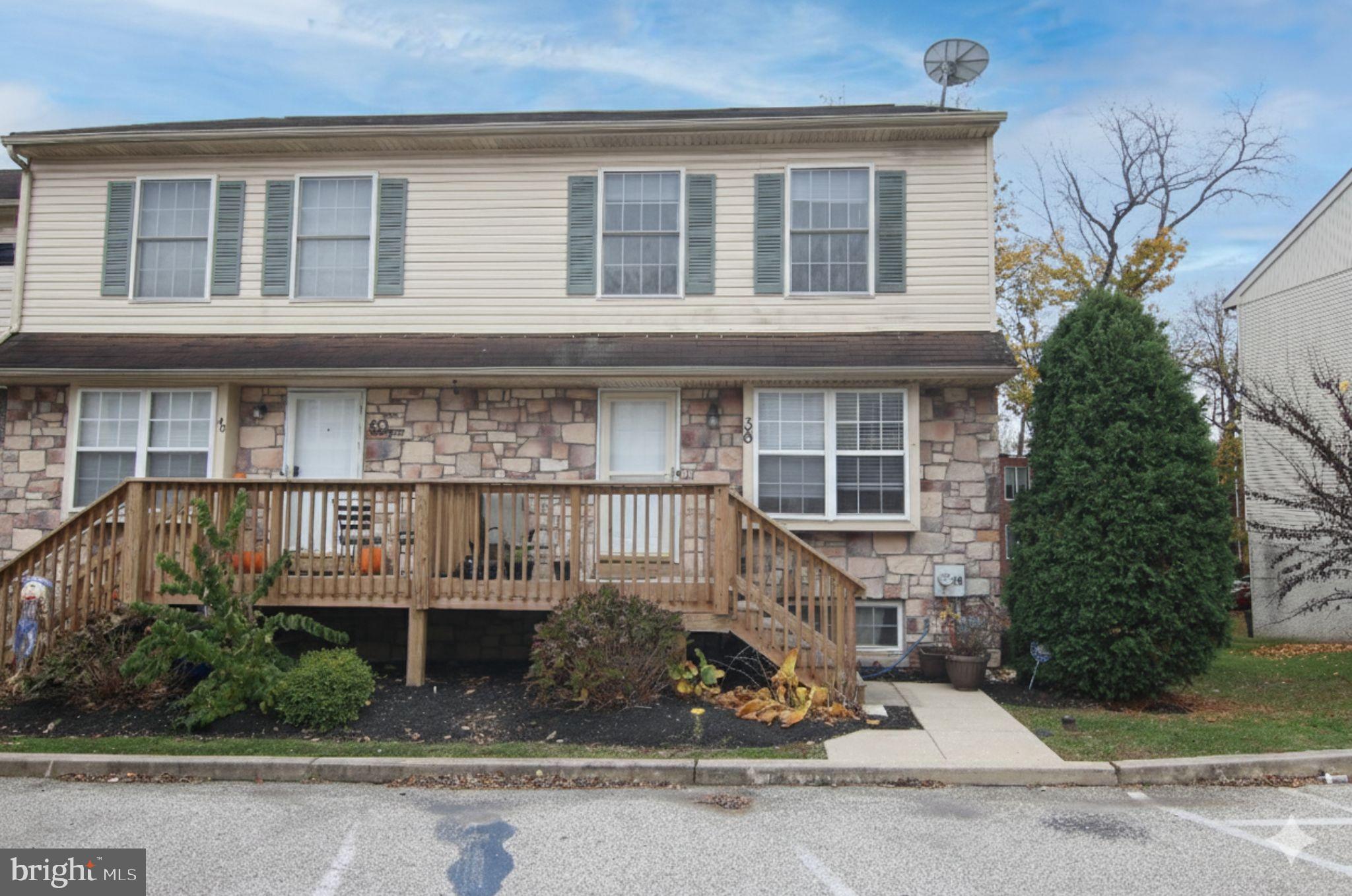 ABBEY LANE - Residential Lease