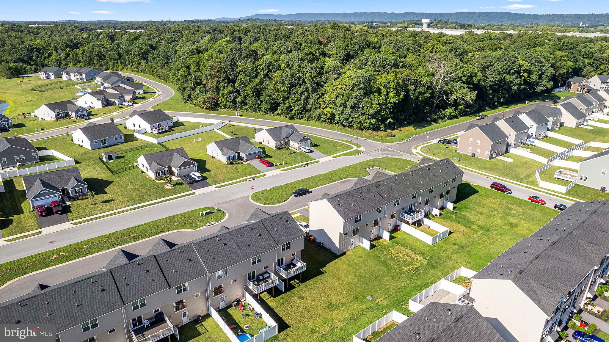 THE LAKES AT MARTINSBURG - Residential