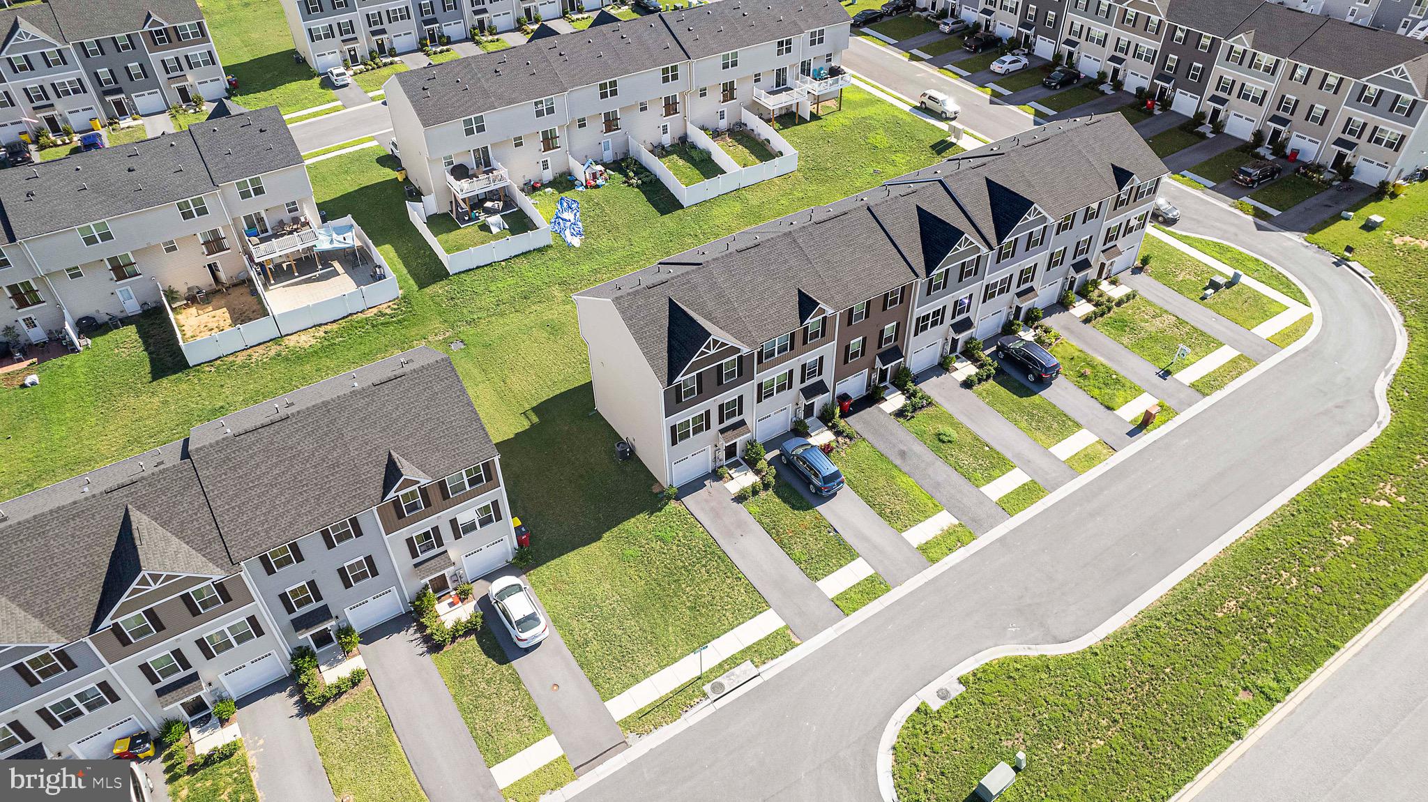 THE LAKES AT MARTINSBURG - Residential