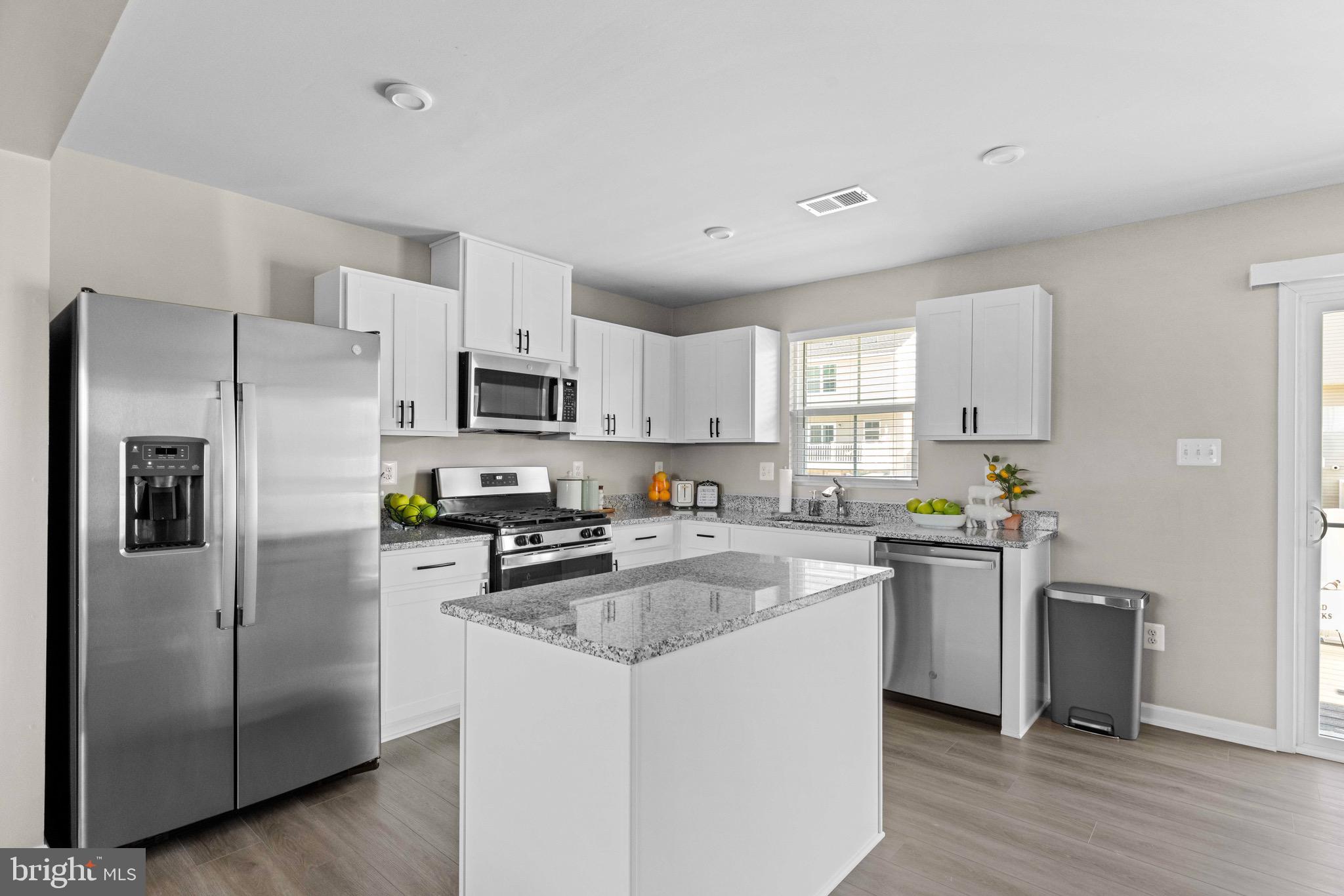 THE LAKES AT MARTINSBURG - Residential