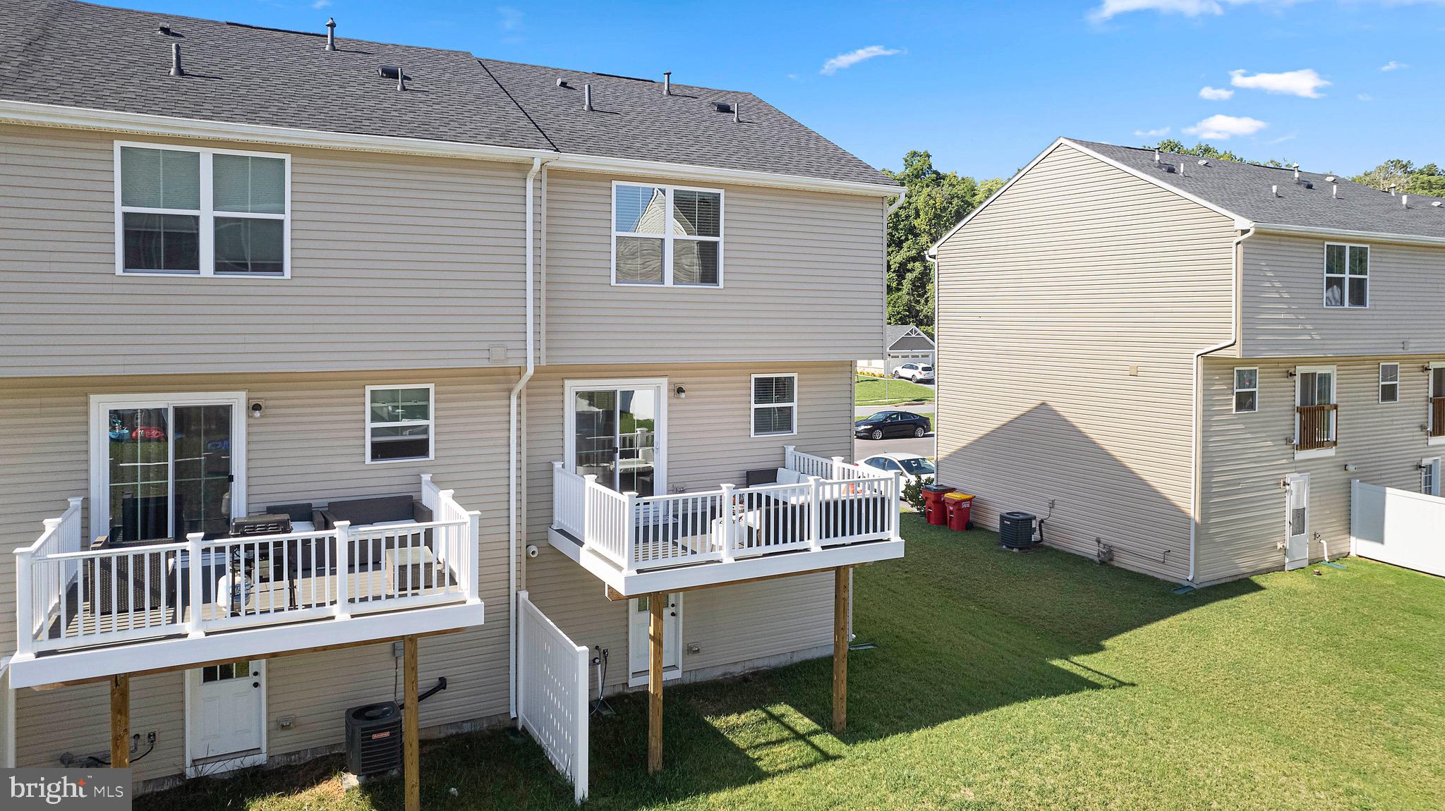 THE LAKES AT MARTINSBURG - Residential