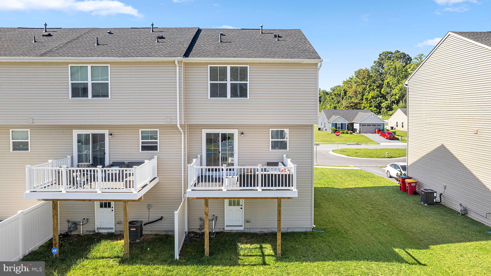 THE LAKES AT MARTINSBURG - Residential