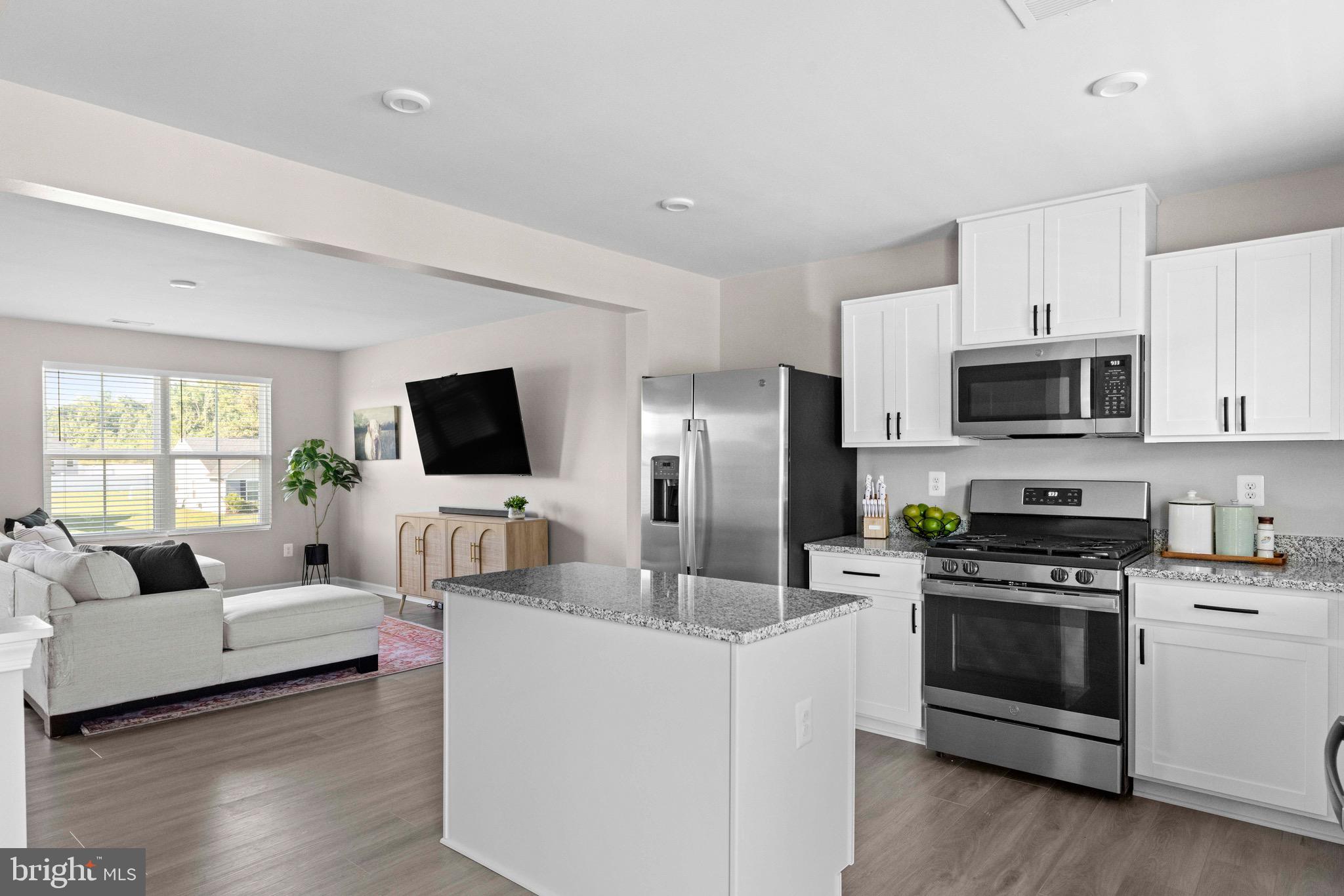 THE LAKES AT MARTINSBURG - Residential