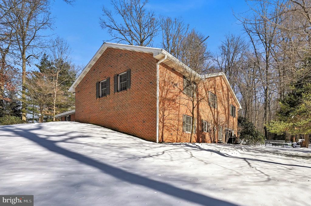 Photo of 33 Laurel Hill Drive, Quarryville, PA 17566 (MLS # PALA2045868)