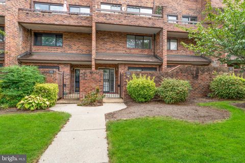 1049 MICHIGAN AVENUE NE 1049 WASHINGTON DC 20017