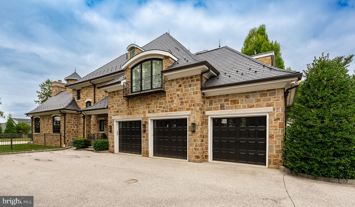 MERION GOLF ESTATES - Residential