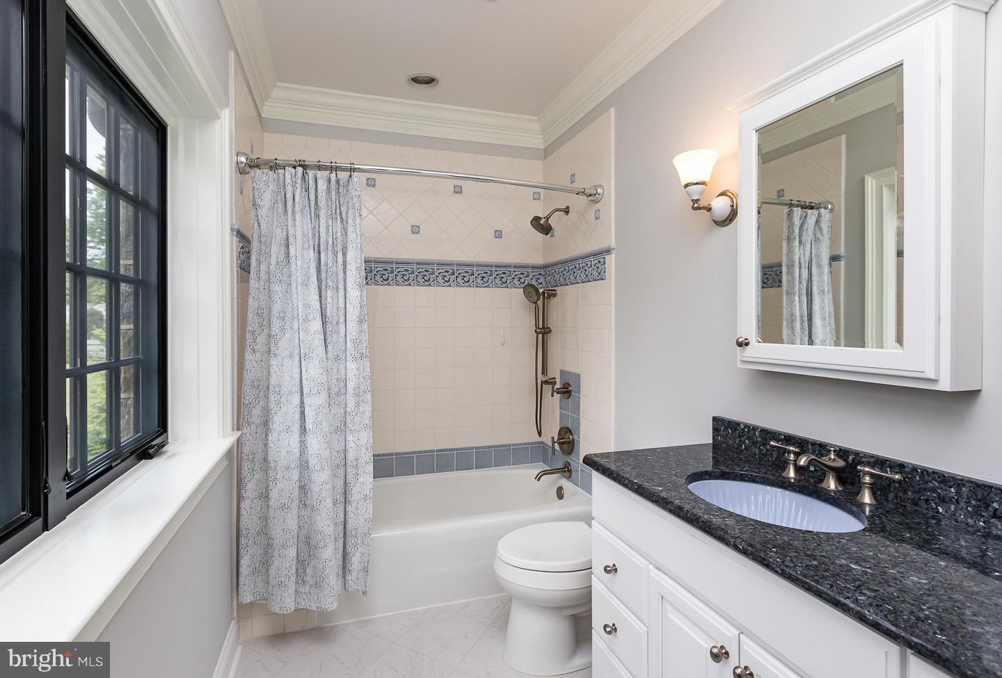 MERION GOLF ESTATES - Residential