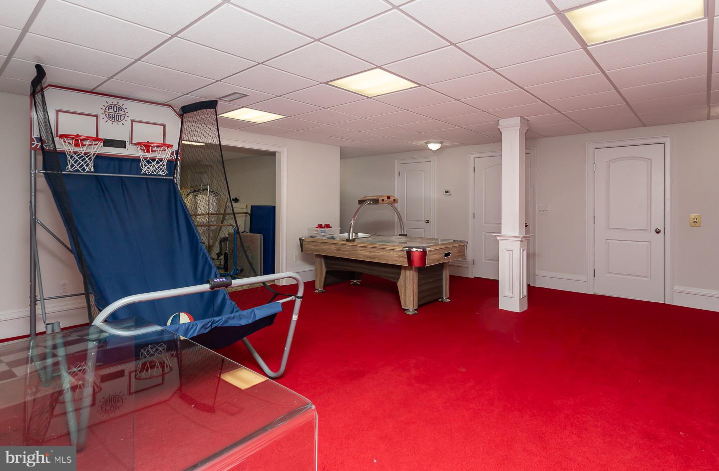 MERION GOLF ESTATES - Residential