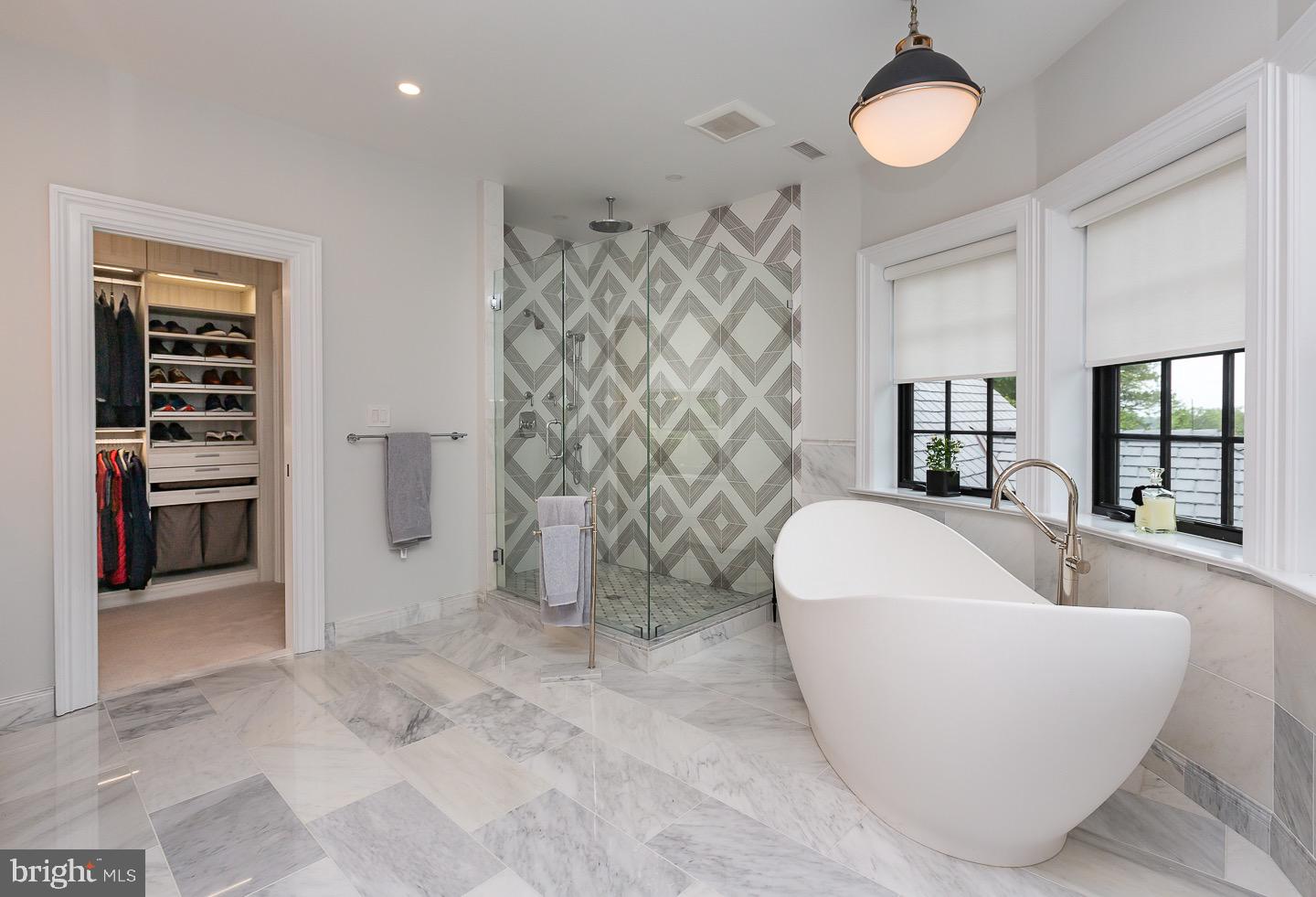 MERION GOLF ESTATES - Residential