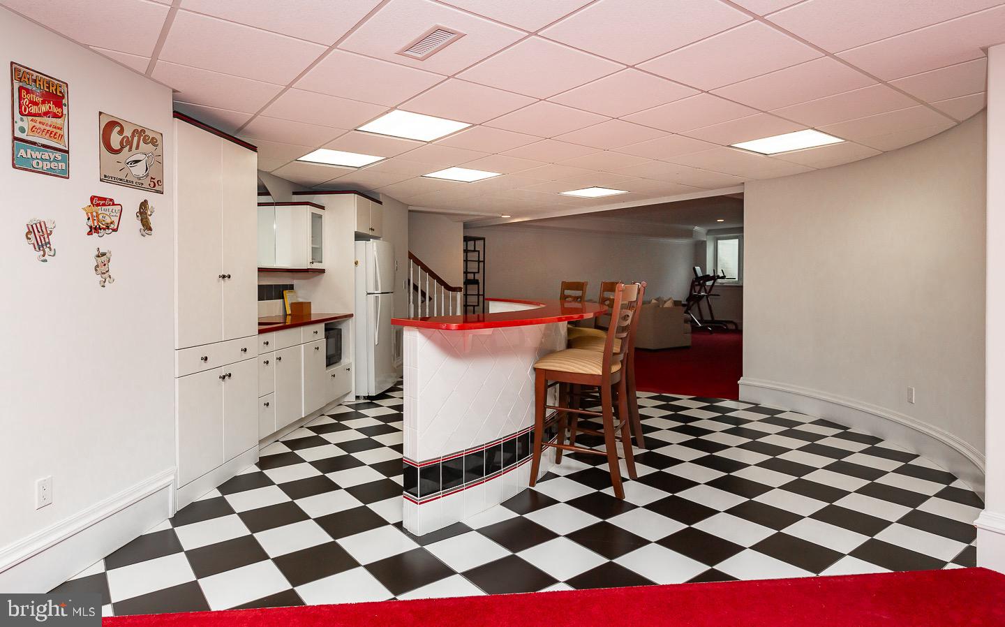 MERION GOLF ESTATES - Residential