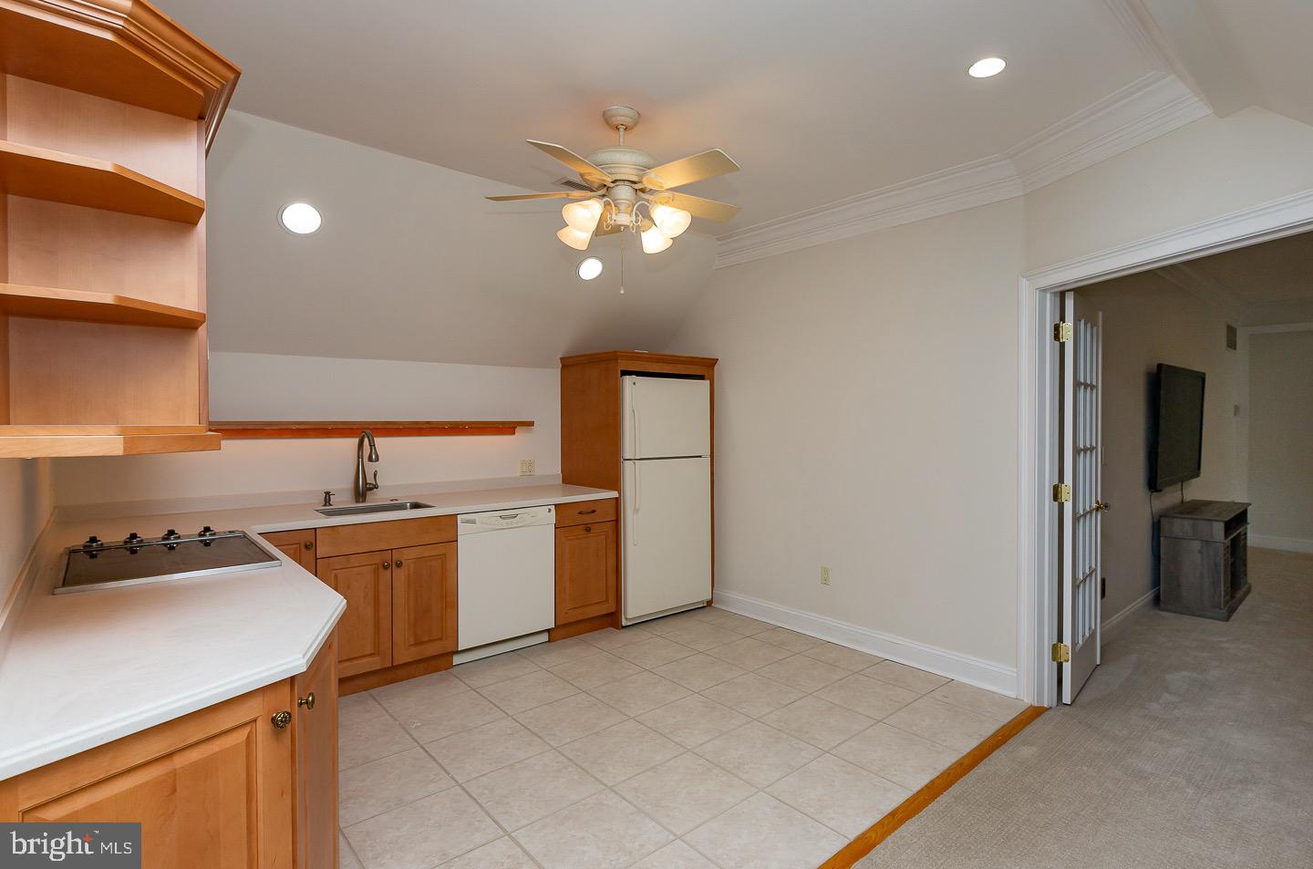 MERION GOLF ESTATES - Residential