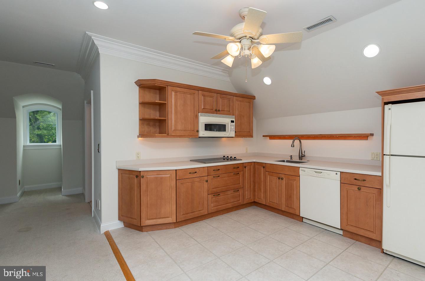 MERION GOLF ESTATES - Residential