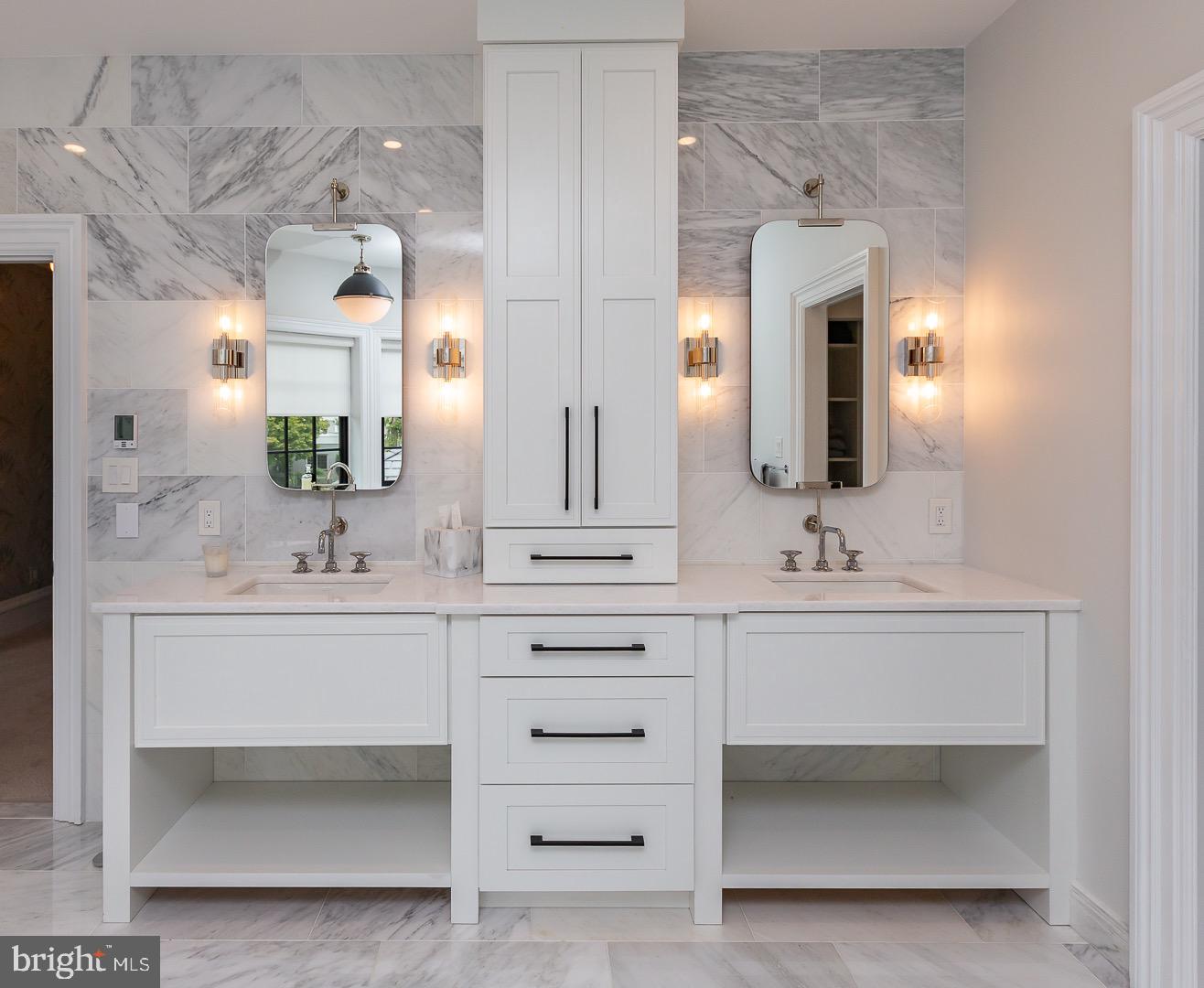 MERION GOLF ESTATES - Residential