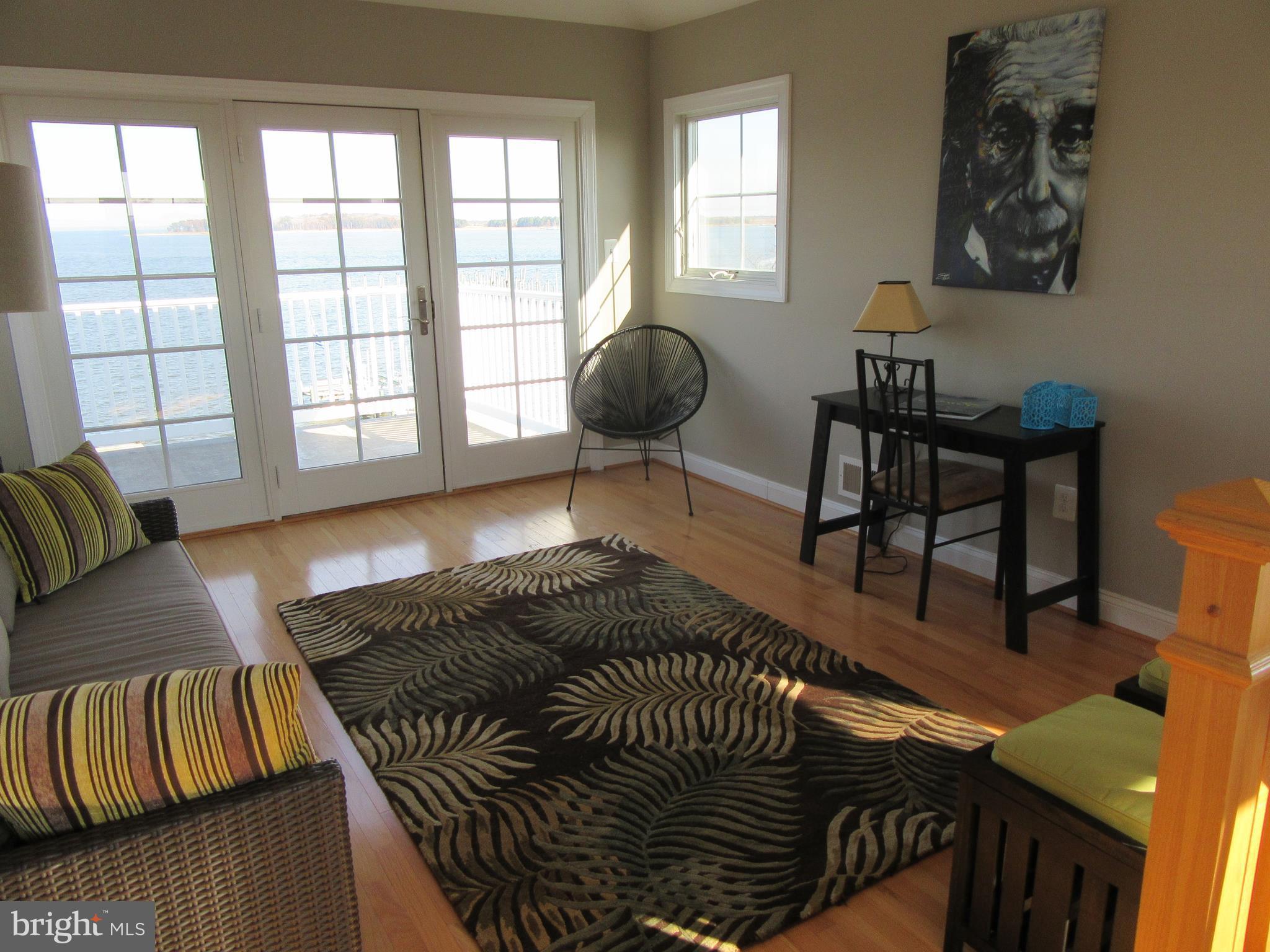 SWAN POINT - Residential