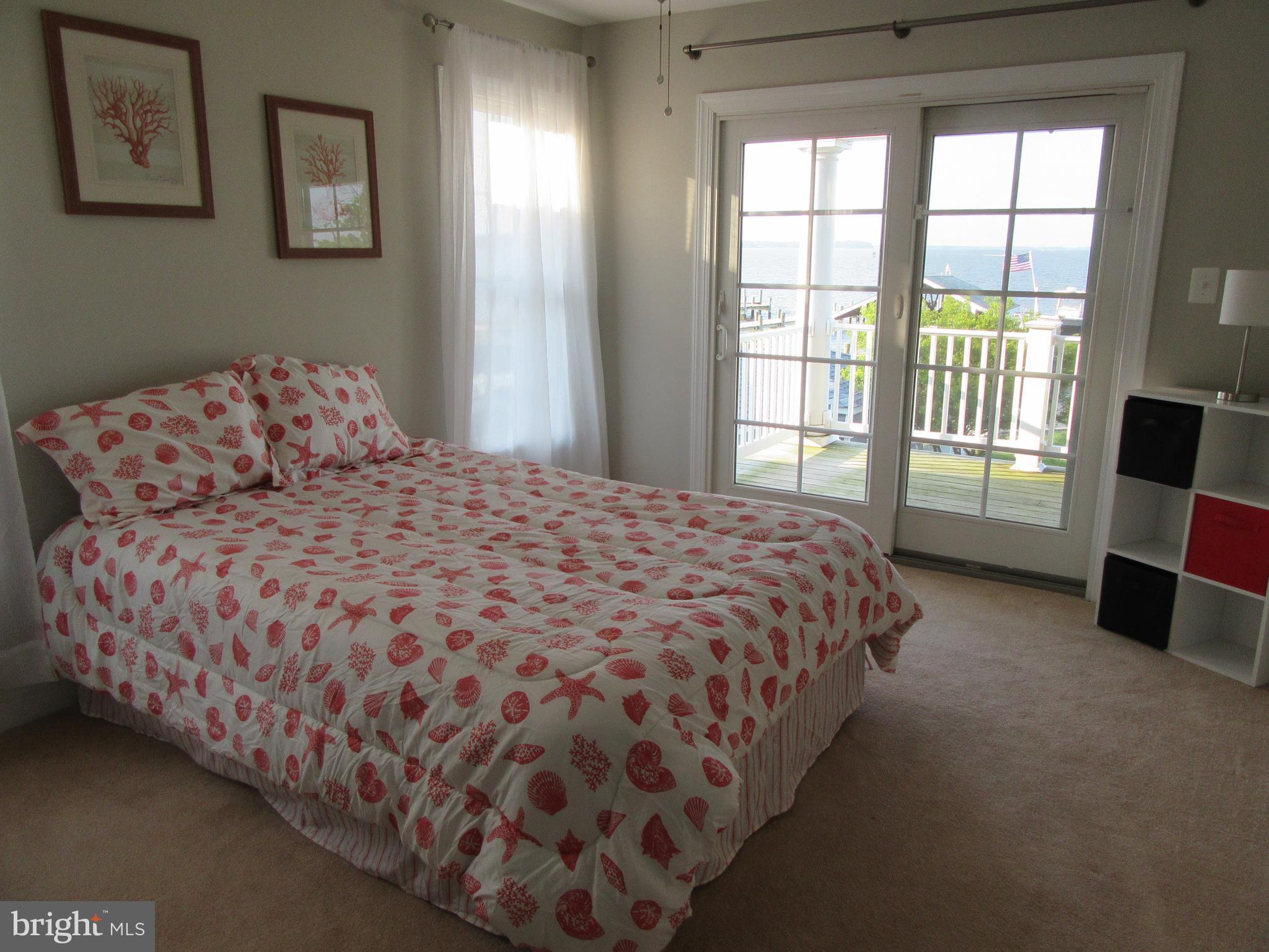 SWAN POINT - Residential