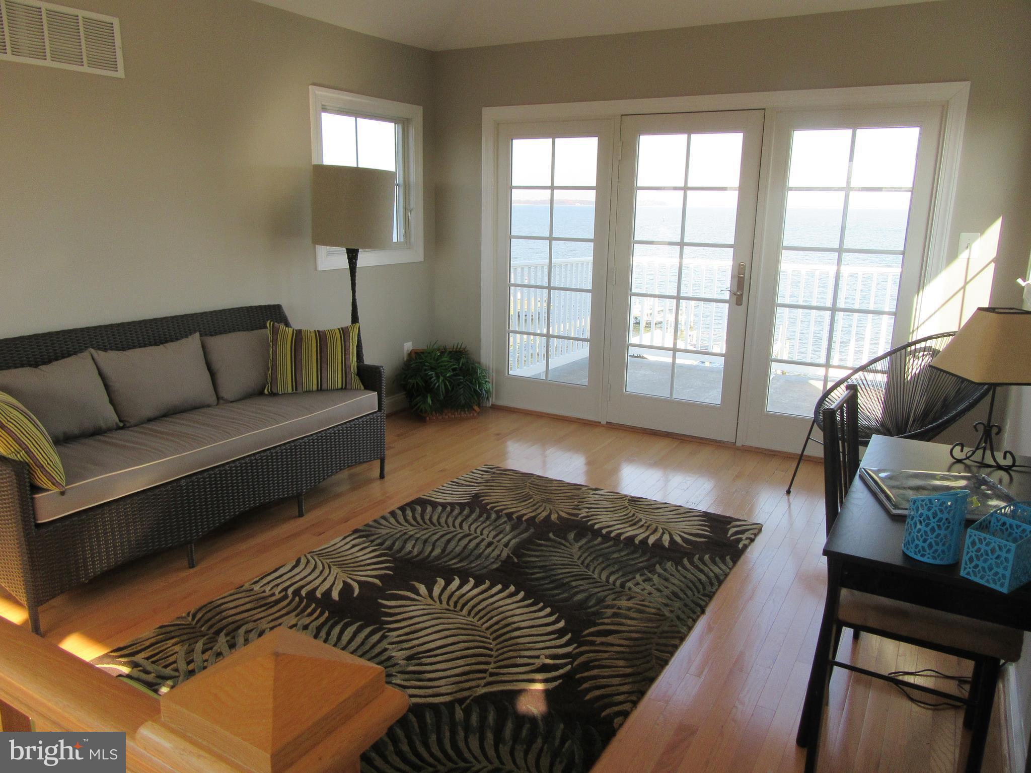 SWAN POINT - Residential