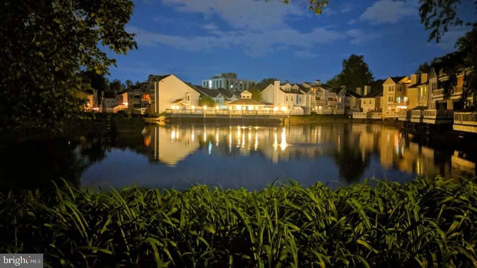 WATERS EDGE - Residential