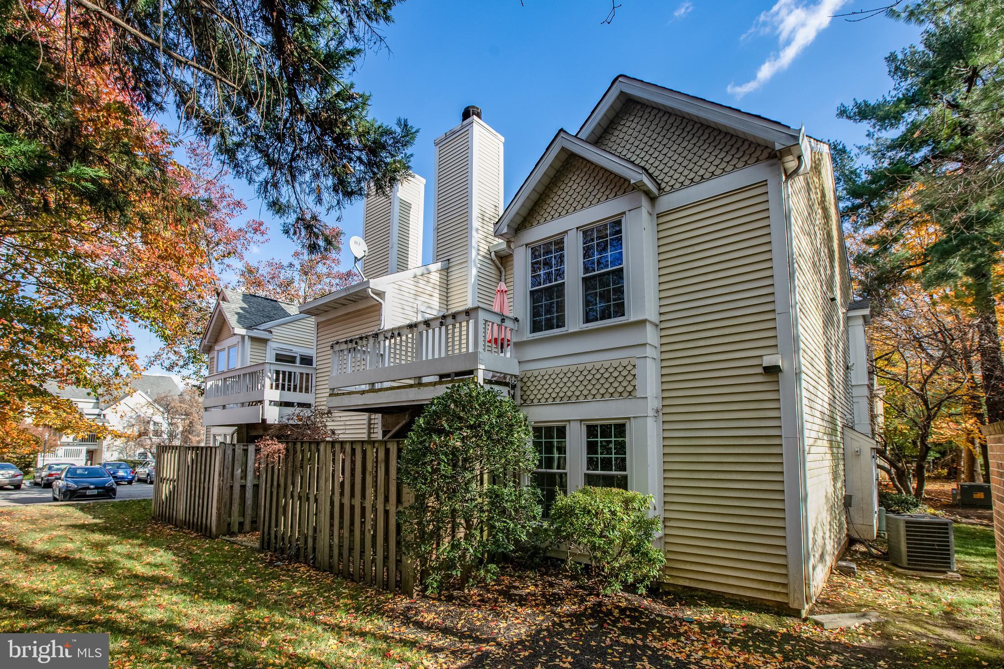 WATERS EDGE - Residential