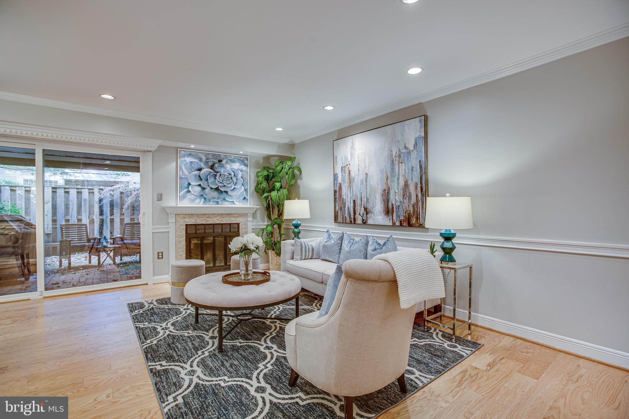 WATERS EDGE - Residential