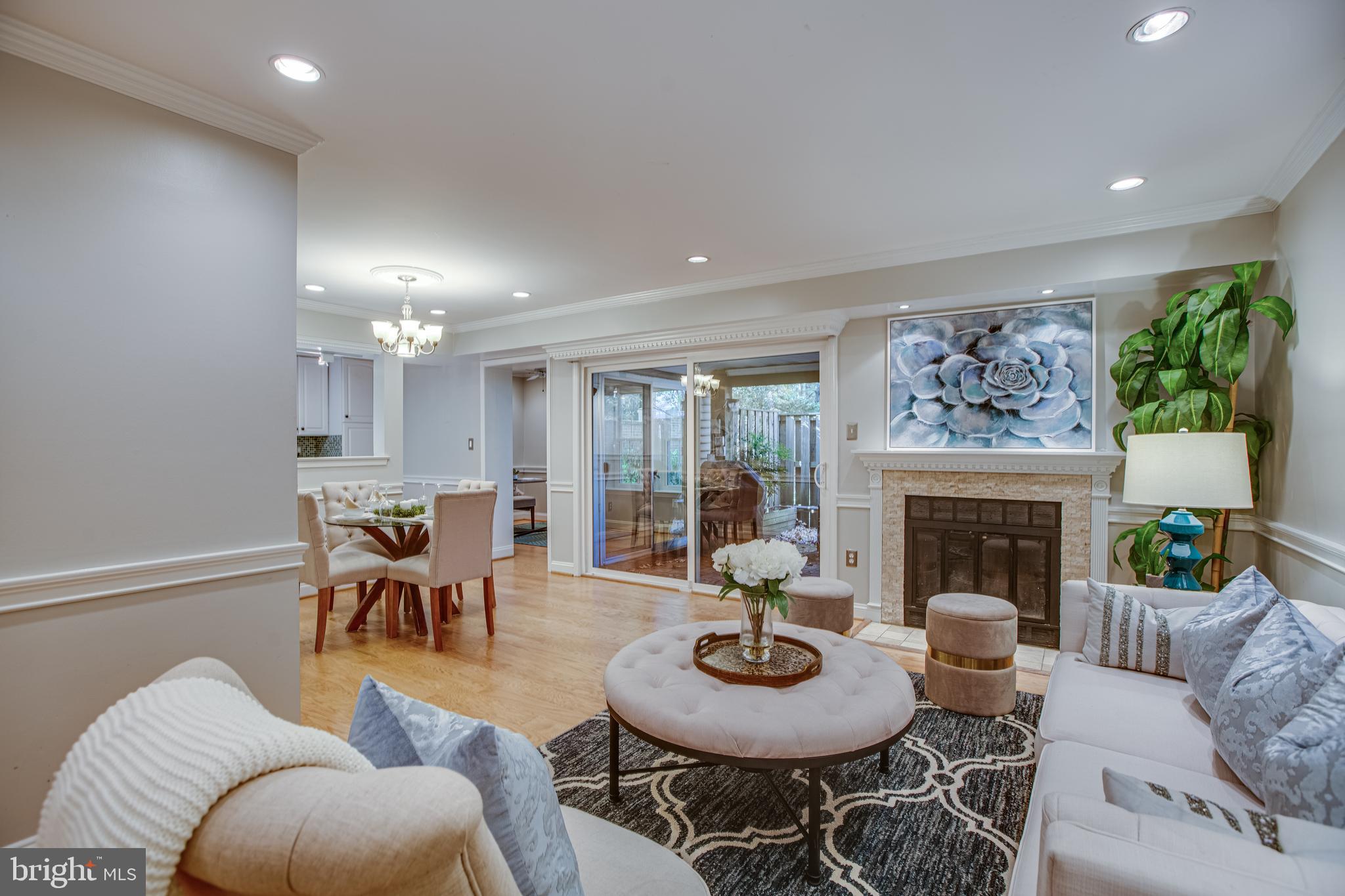 WATERS EDGE - Residential