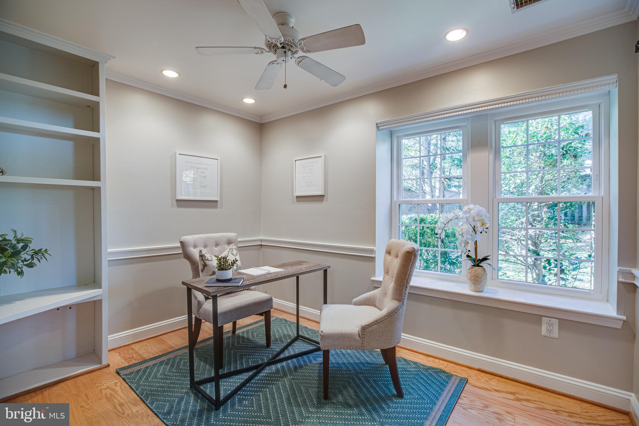 WATERS EDGE - Residential