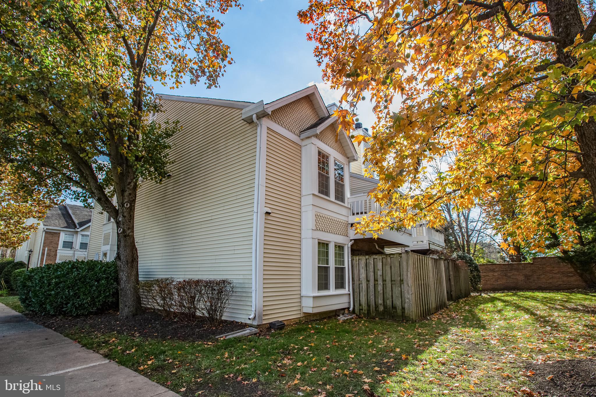 WATERS EDGE - Residential