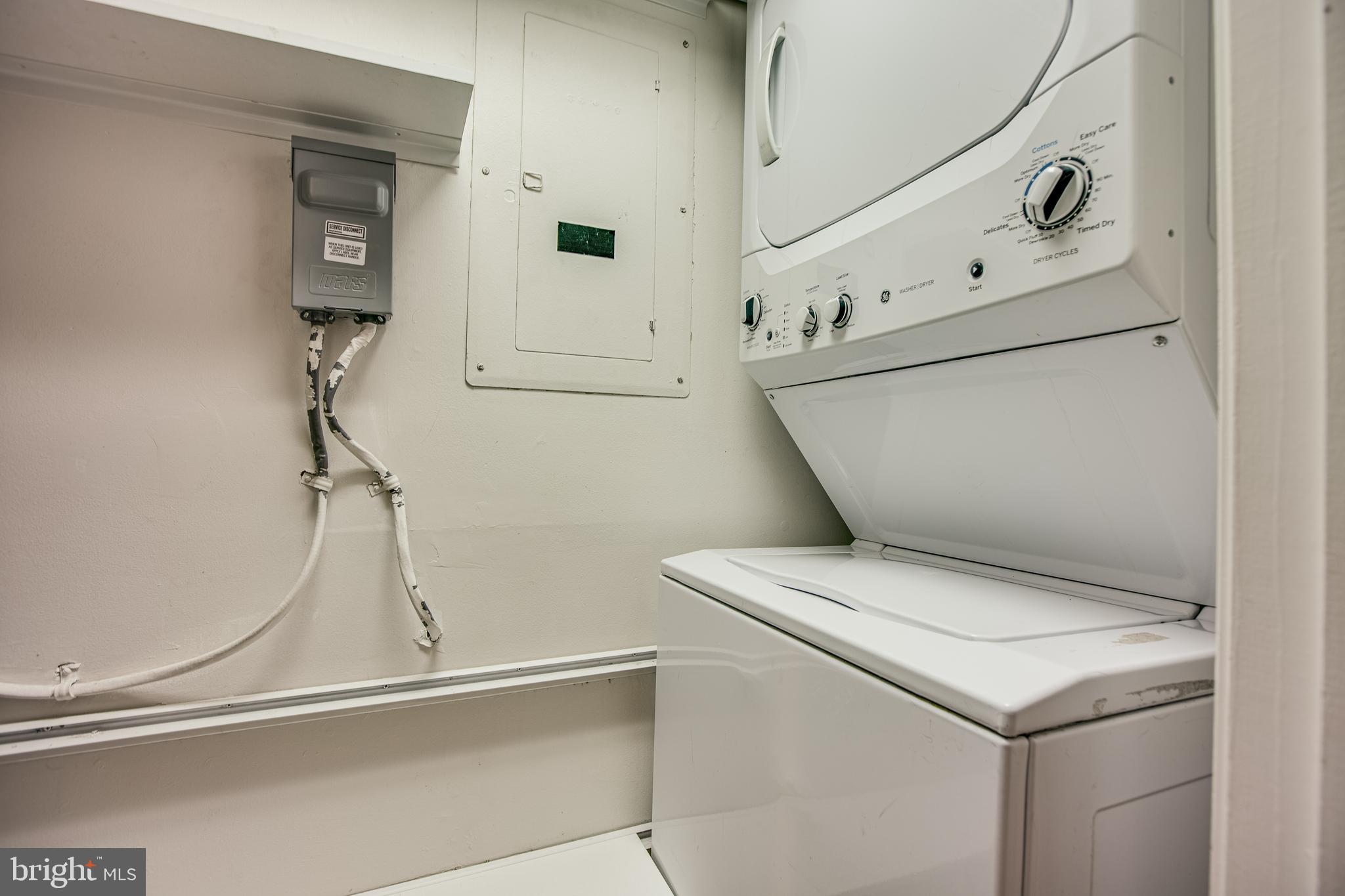 WATERS EDGE - Residential