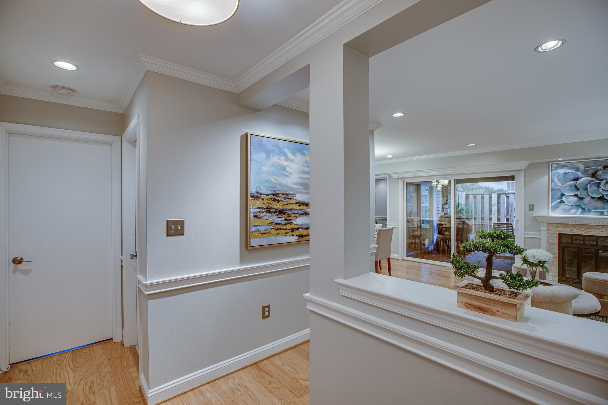 WATERS EDGE - Residential