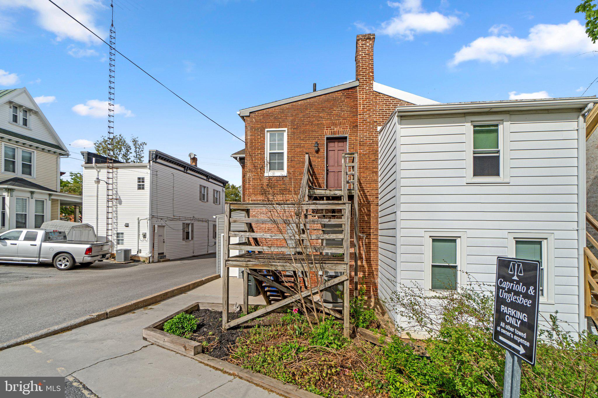 DOWNTOWN WESTMINSTER - Commercial Sale