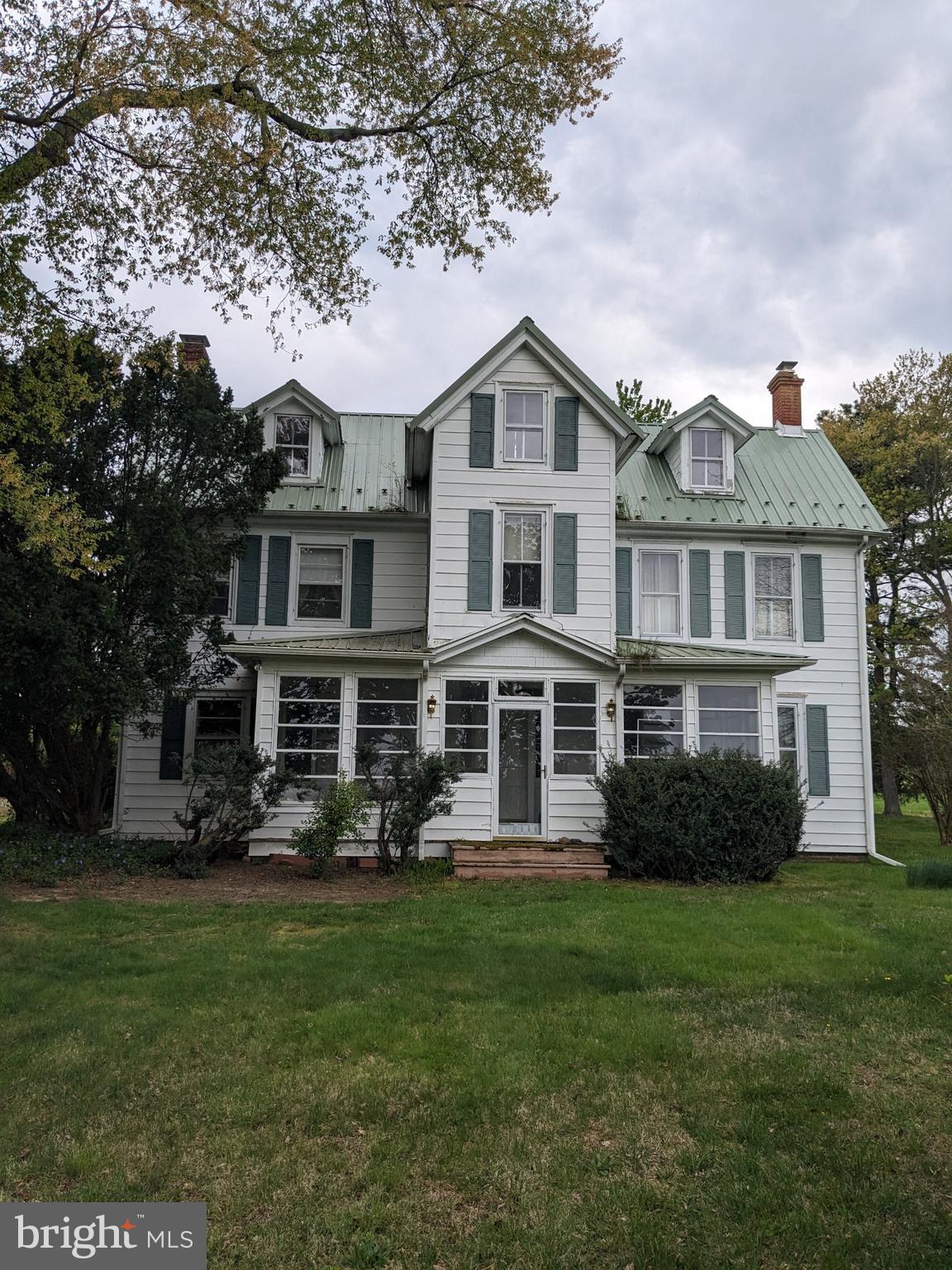 CENTREVILLE - Commercial Sale