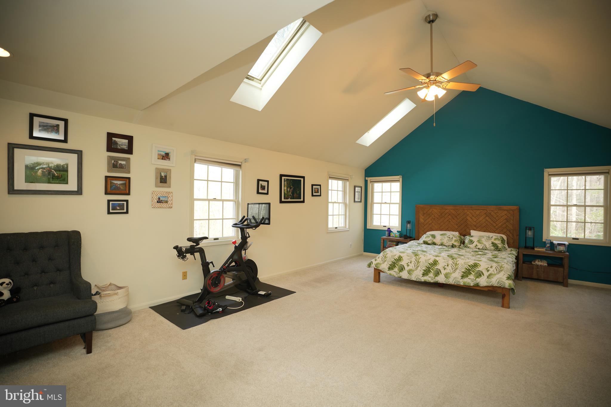 CHESTNUT RIDGE - Residential