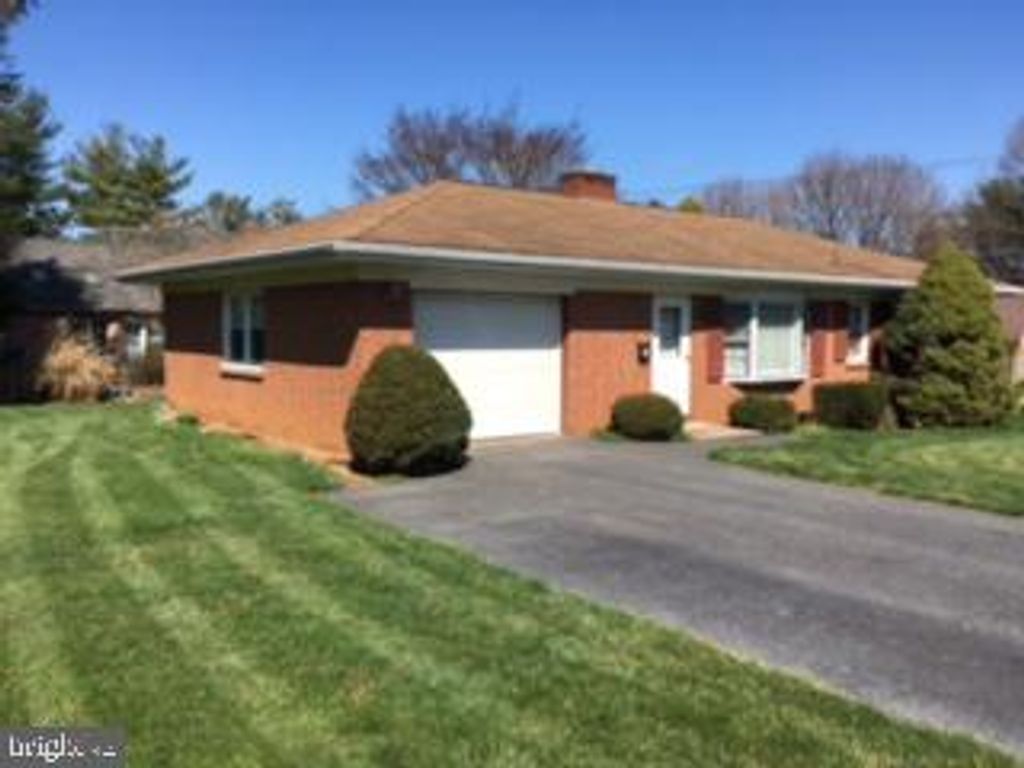 Photo of 212 CHARMAYNE AVE, LANCASTER, PA 17603 (MLS # PALA2033598)