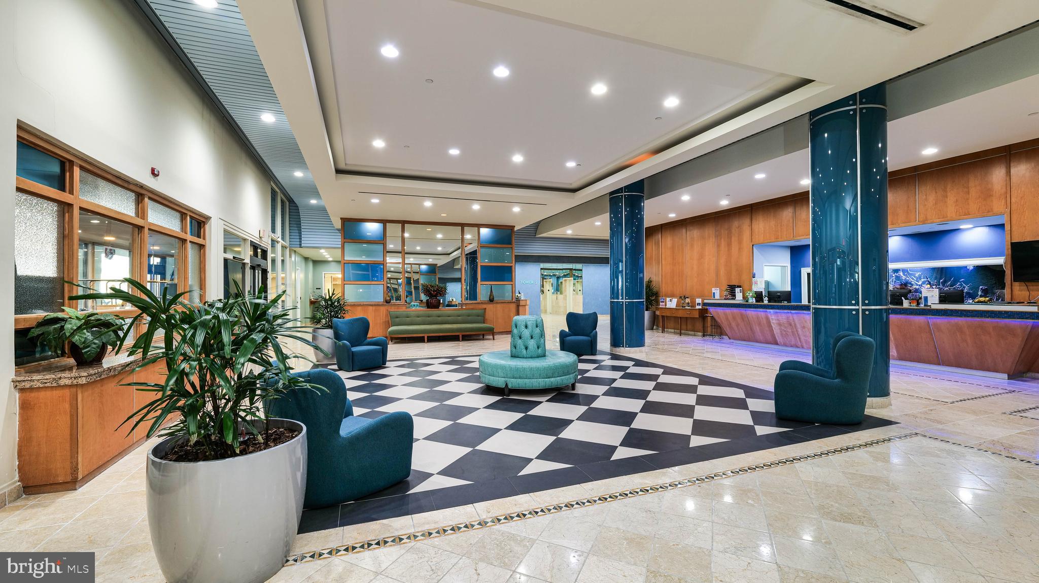 3101 BOARDWALK 2402-2