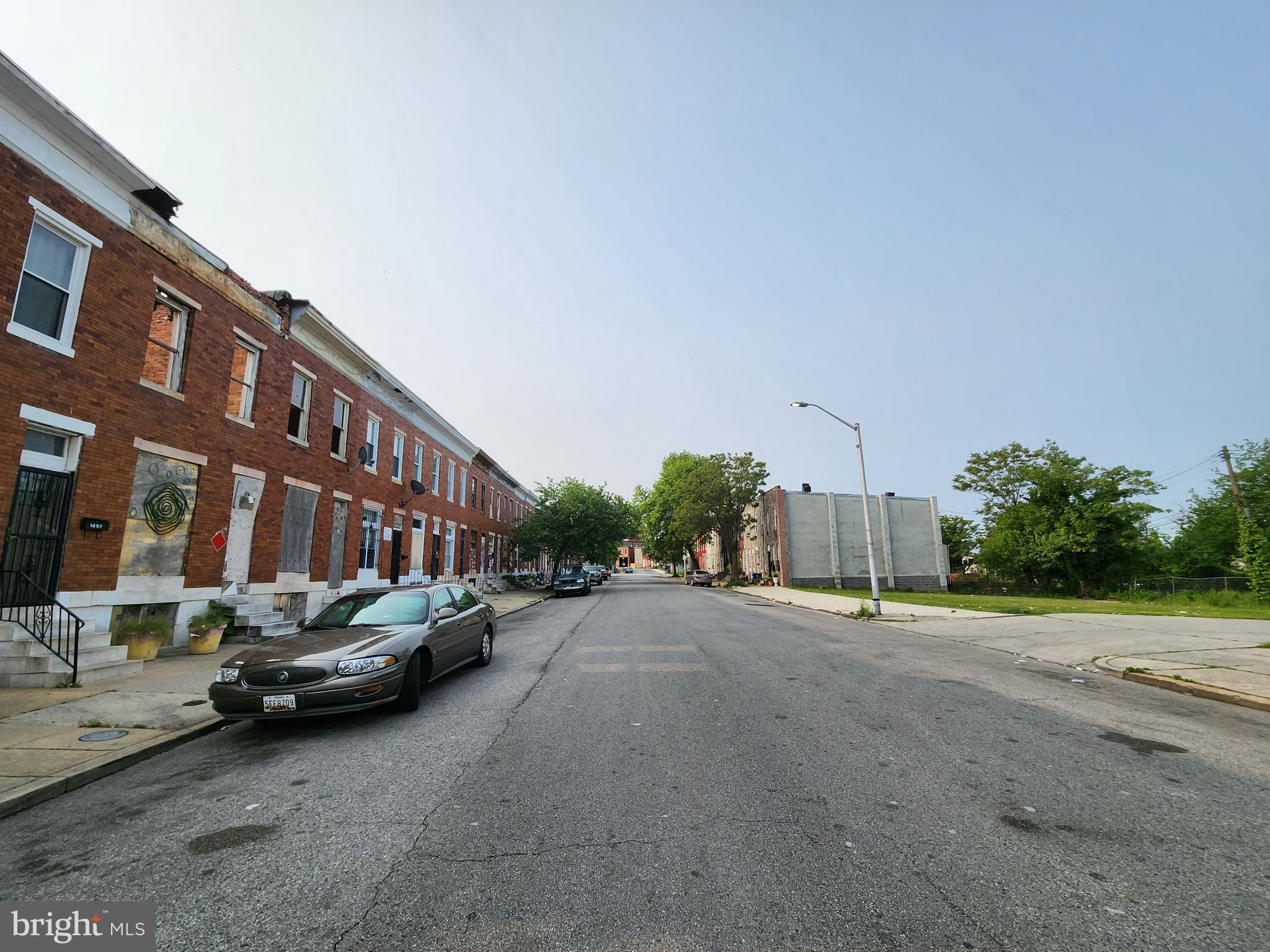 BROADWAY EAST - Residential