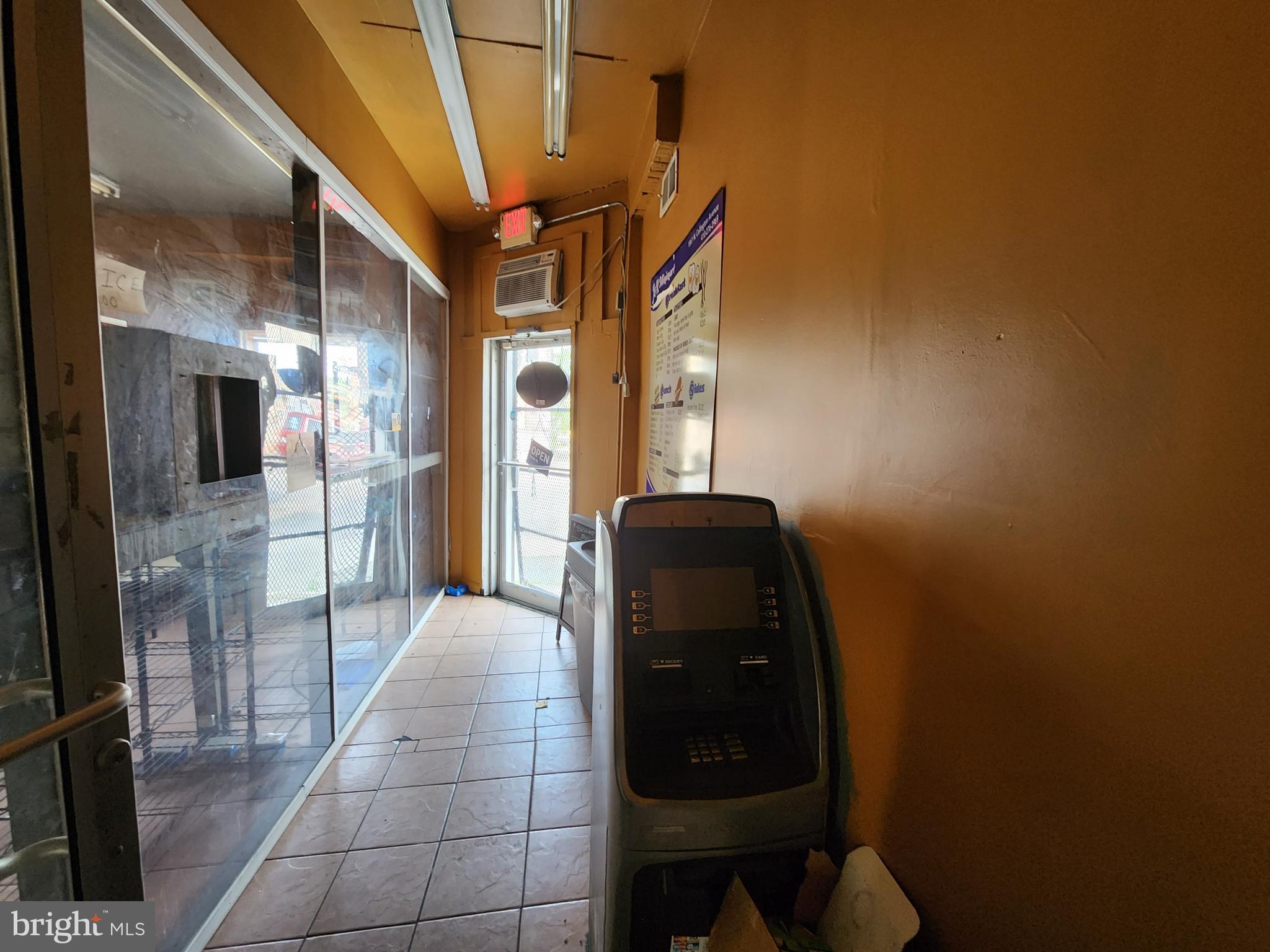 BROADWAY EAST - Residential