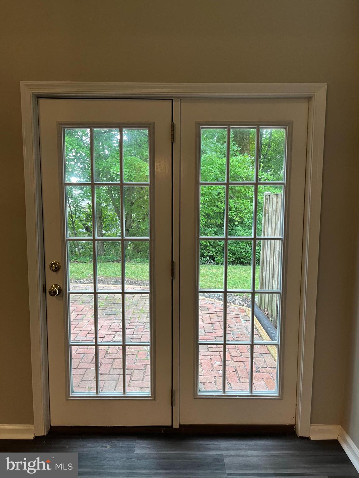 WHITE OAK - Residential Lease
