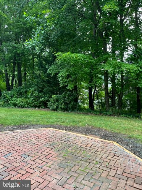 WHITE OAK - Residential Lease