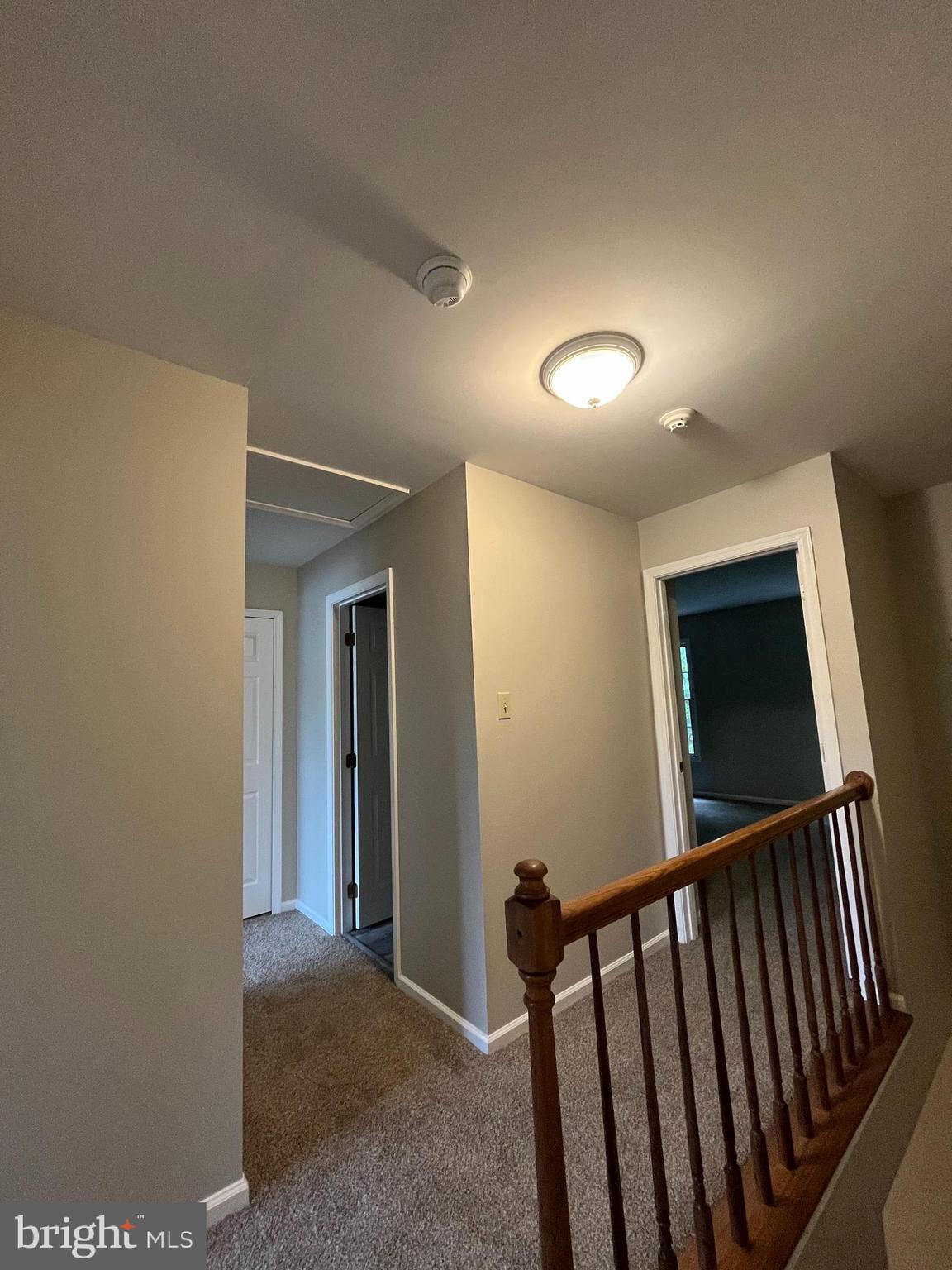 WHITE OAK - Residential Lease