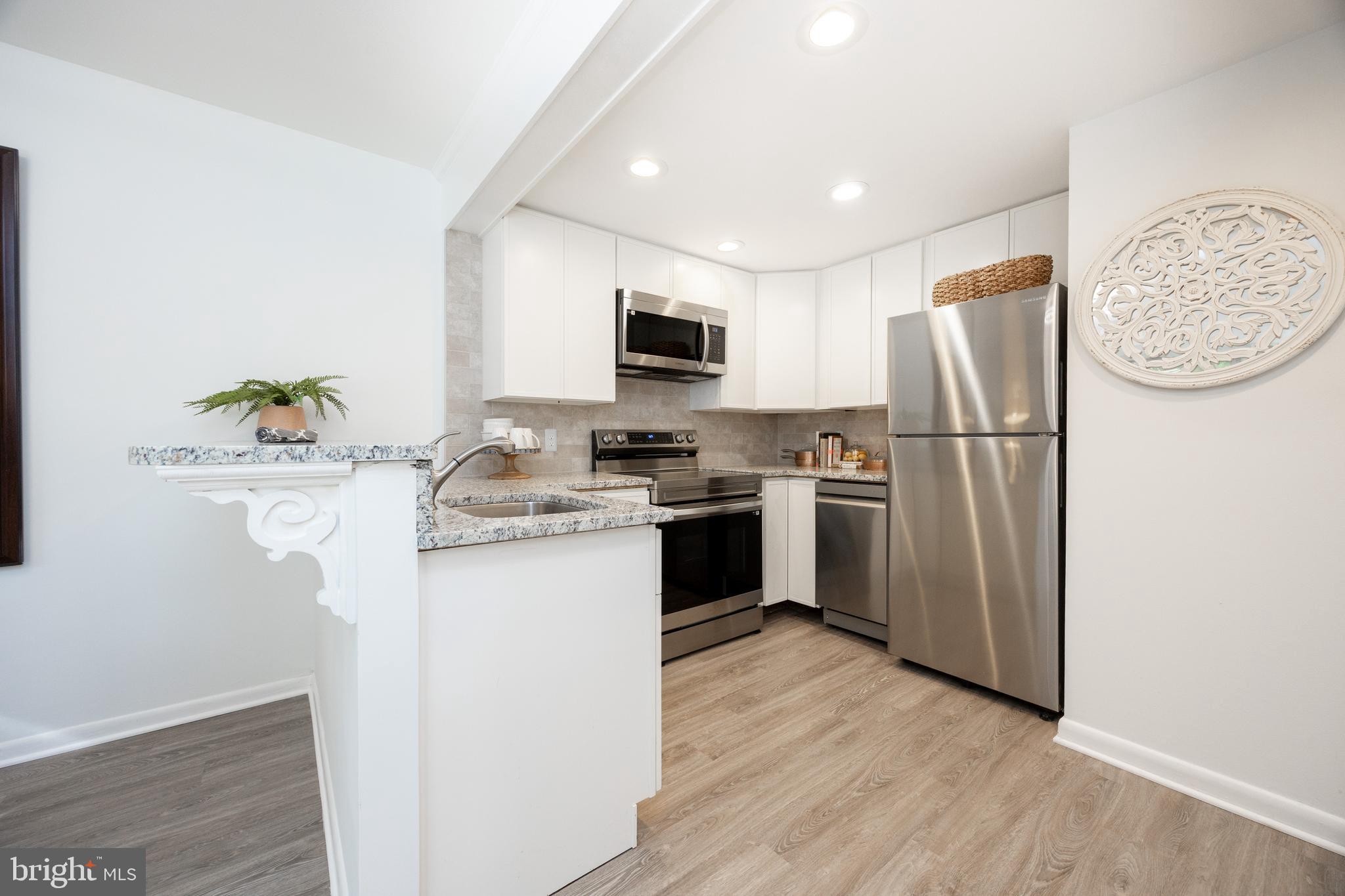 WESTTOWN MEWS - Residential