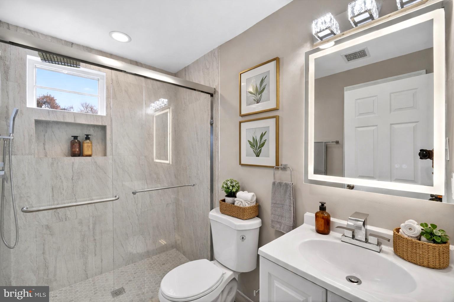 ABBOTT FOREST - Residential